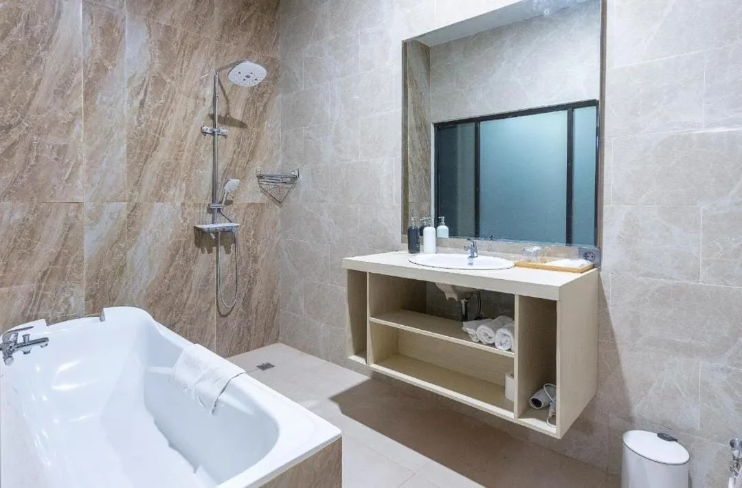 Grand Valonia Hotel Cafe & Park Jember