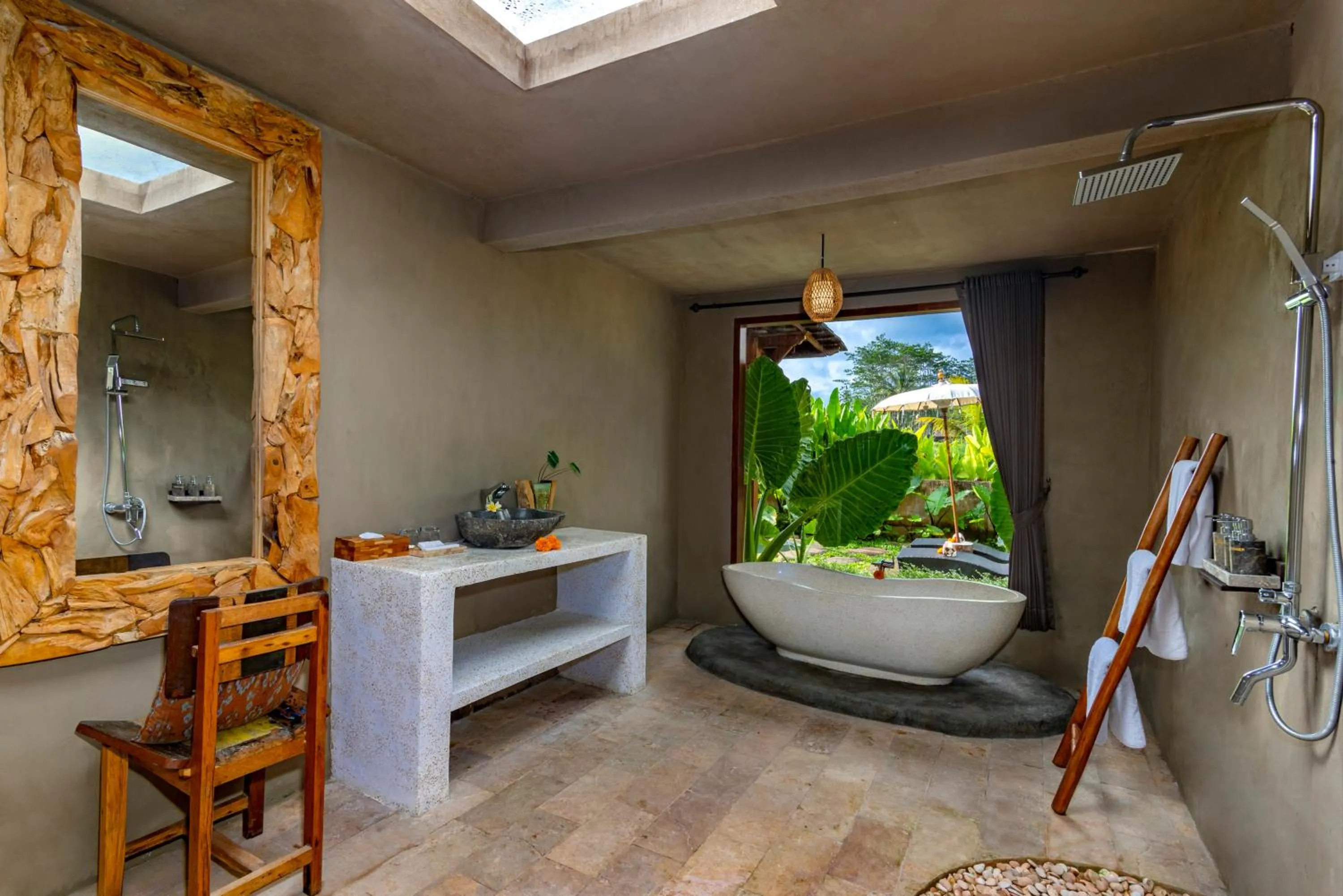 Hot Tub in Tiare Villa Ubud by Dhananjaya Hospitality