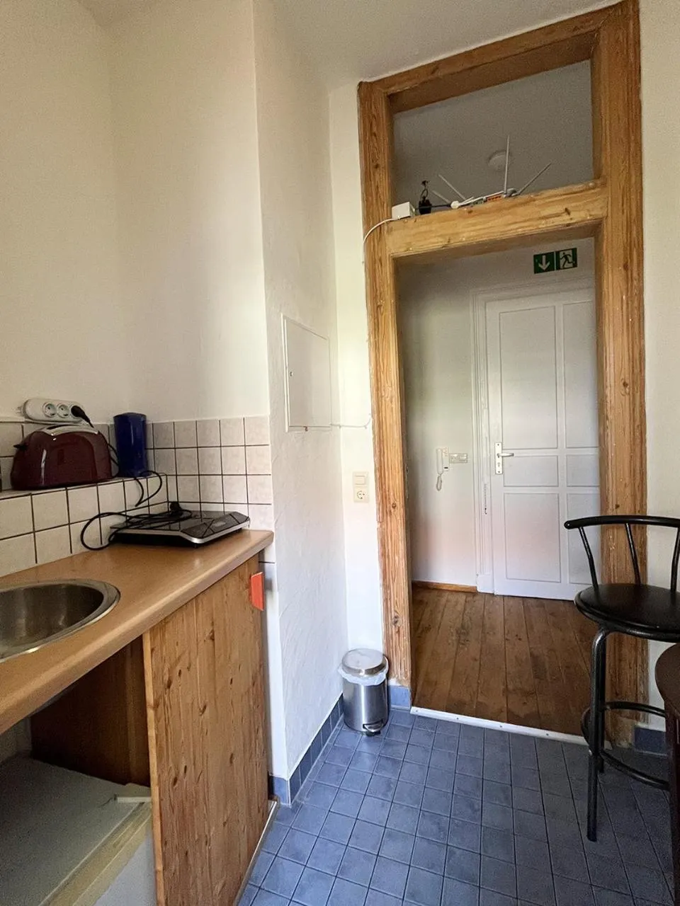 Kitchen or kitchenette in Homeplanet Hostel