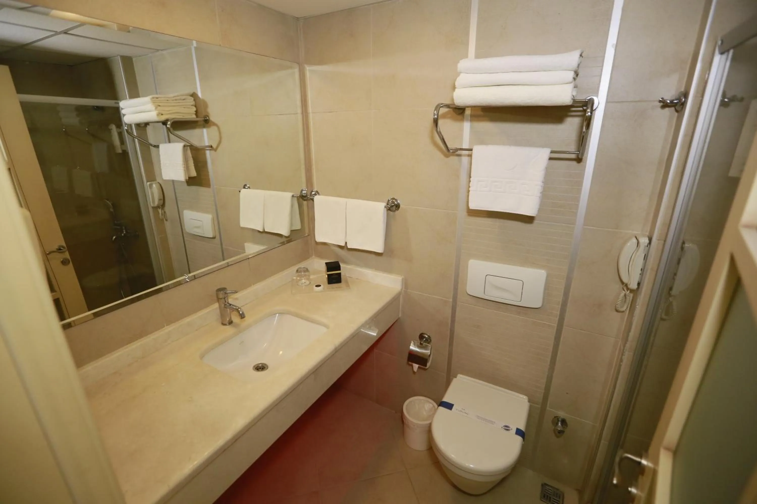 Bathroom in Turunc Resort Hotel