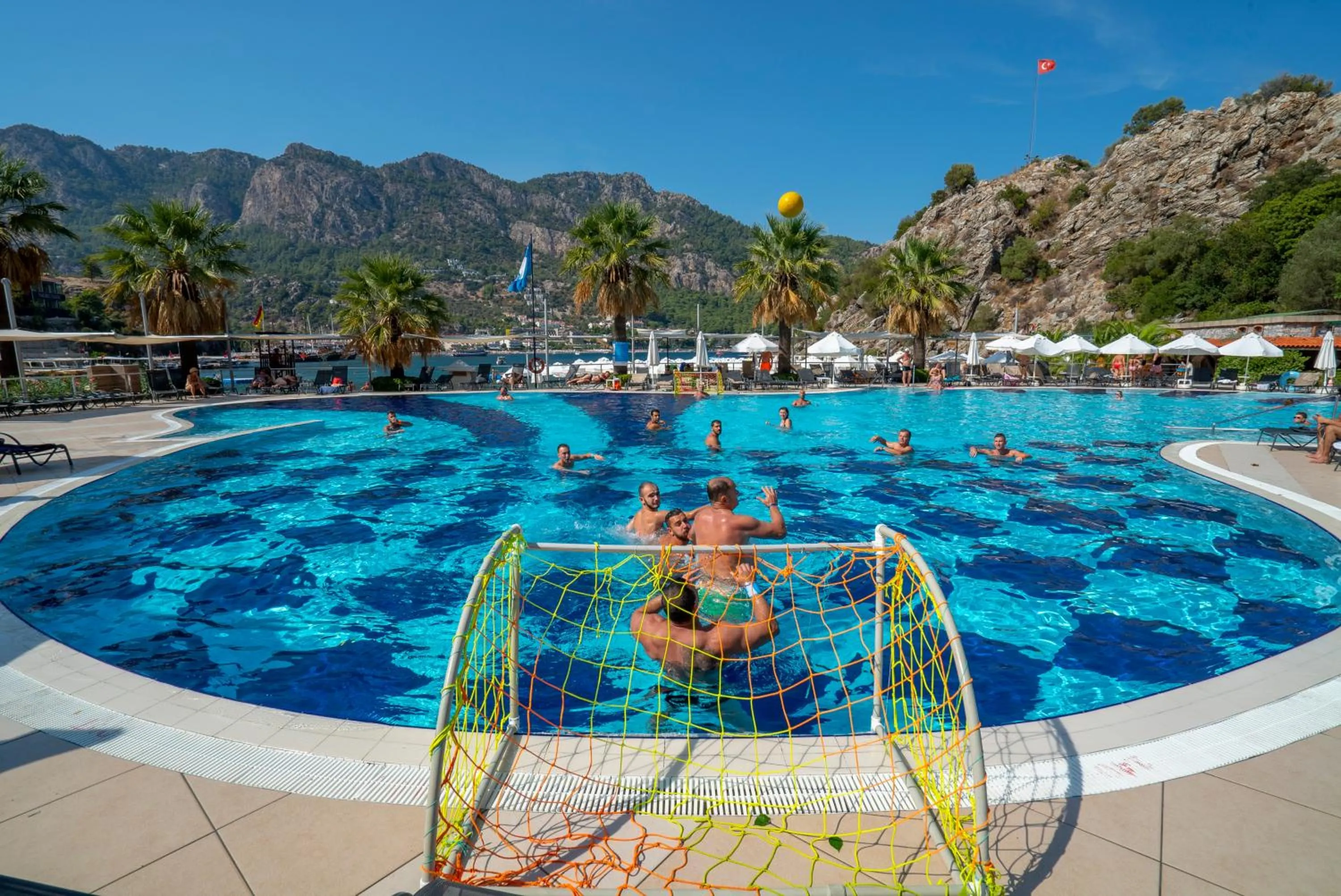 Entertainment in Turunc Resort Hotel