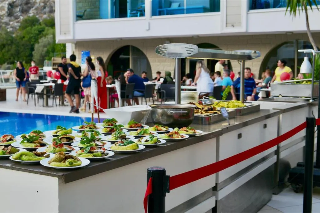 Restaurant/places to eat in Turunc Resort Hotel