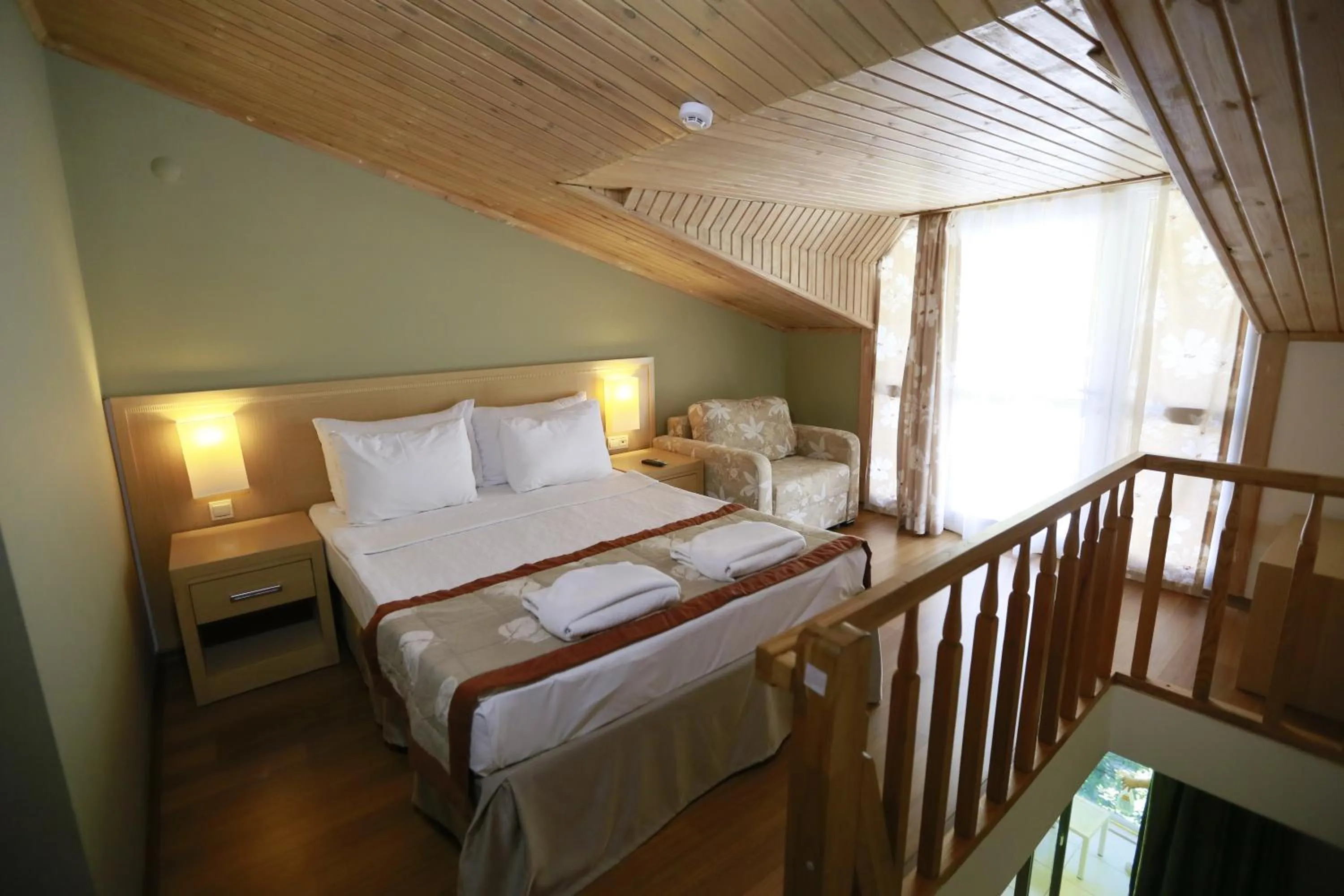 Bedroom in Turunc Resort Hotel