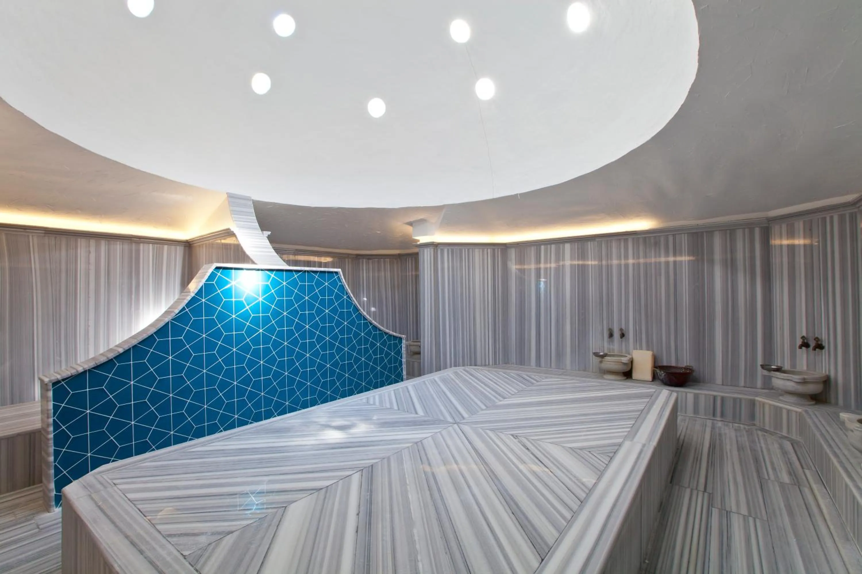 Spa and wellness centre/facilities in Turunc Resort Hotel