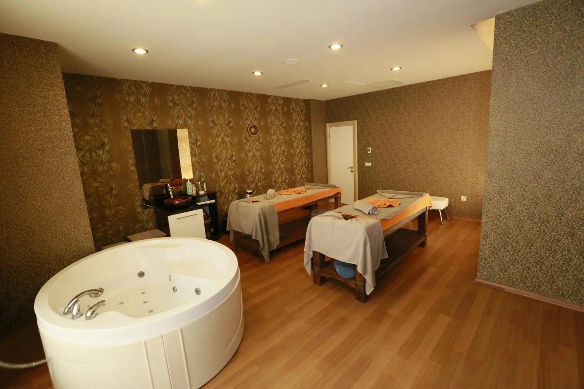 Massage in Turunc Resort Hotel