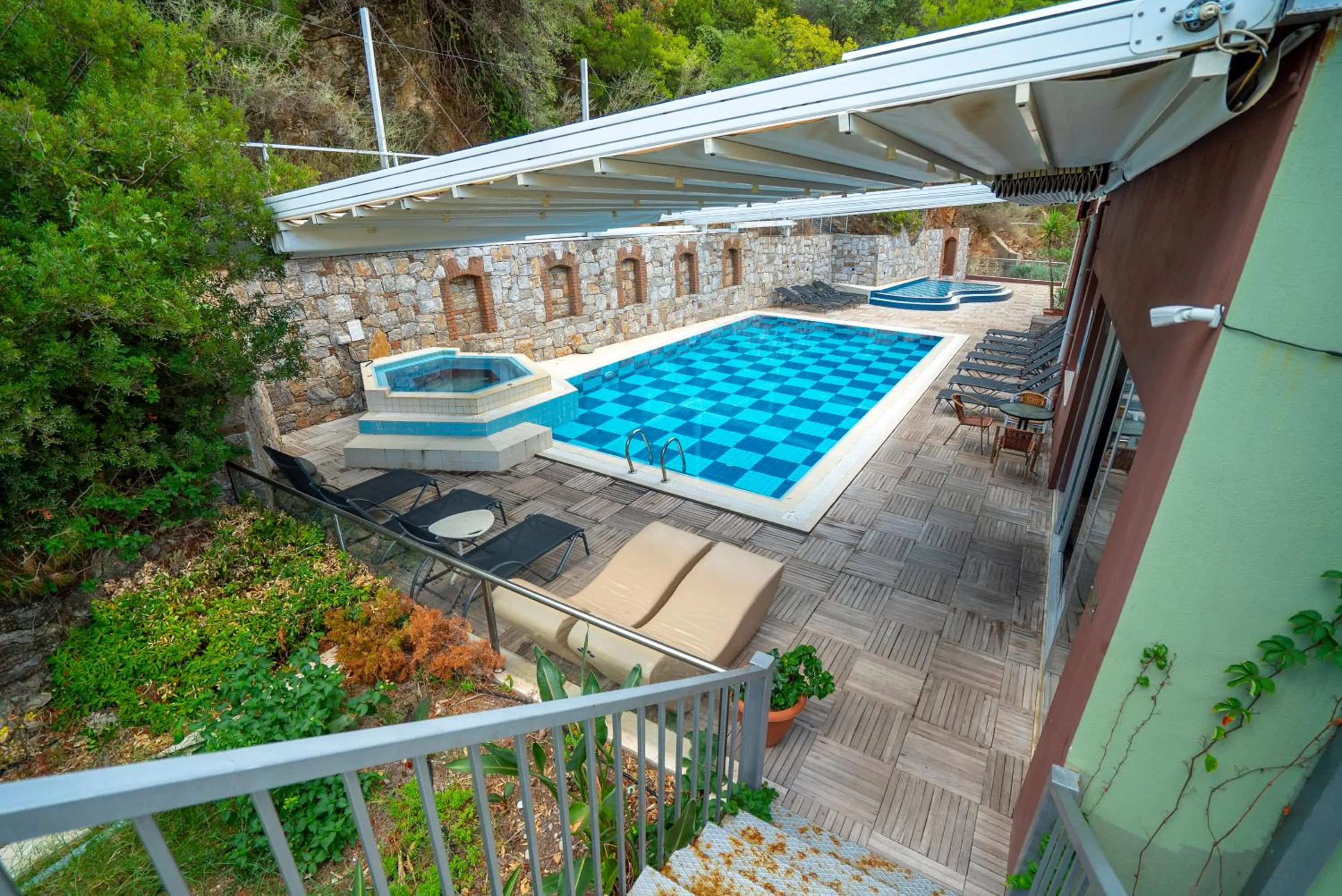Swimming pool in Turunc Resort Hotel