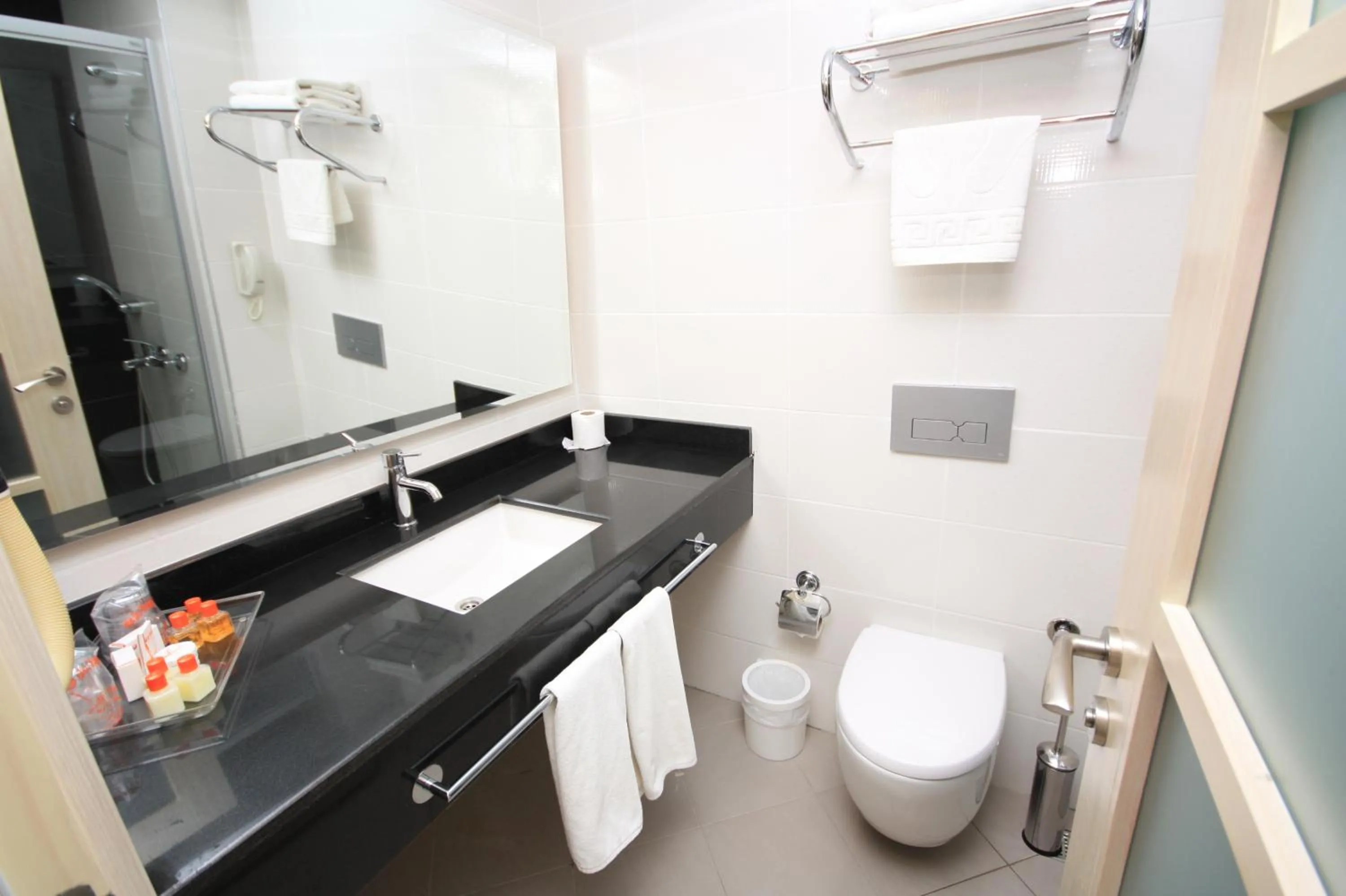 Bathroom in Turunc Resort Hotel