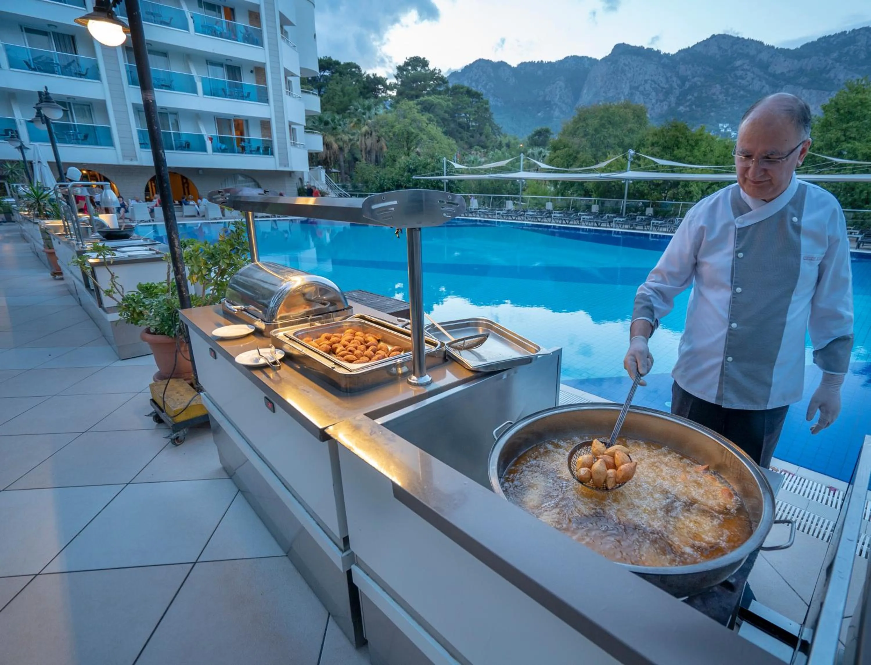 Dinner in Turunc Resort Hotel