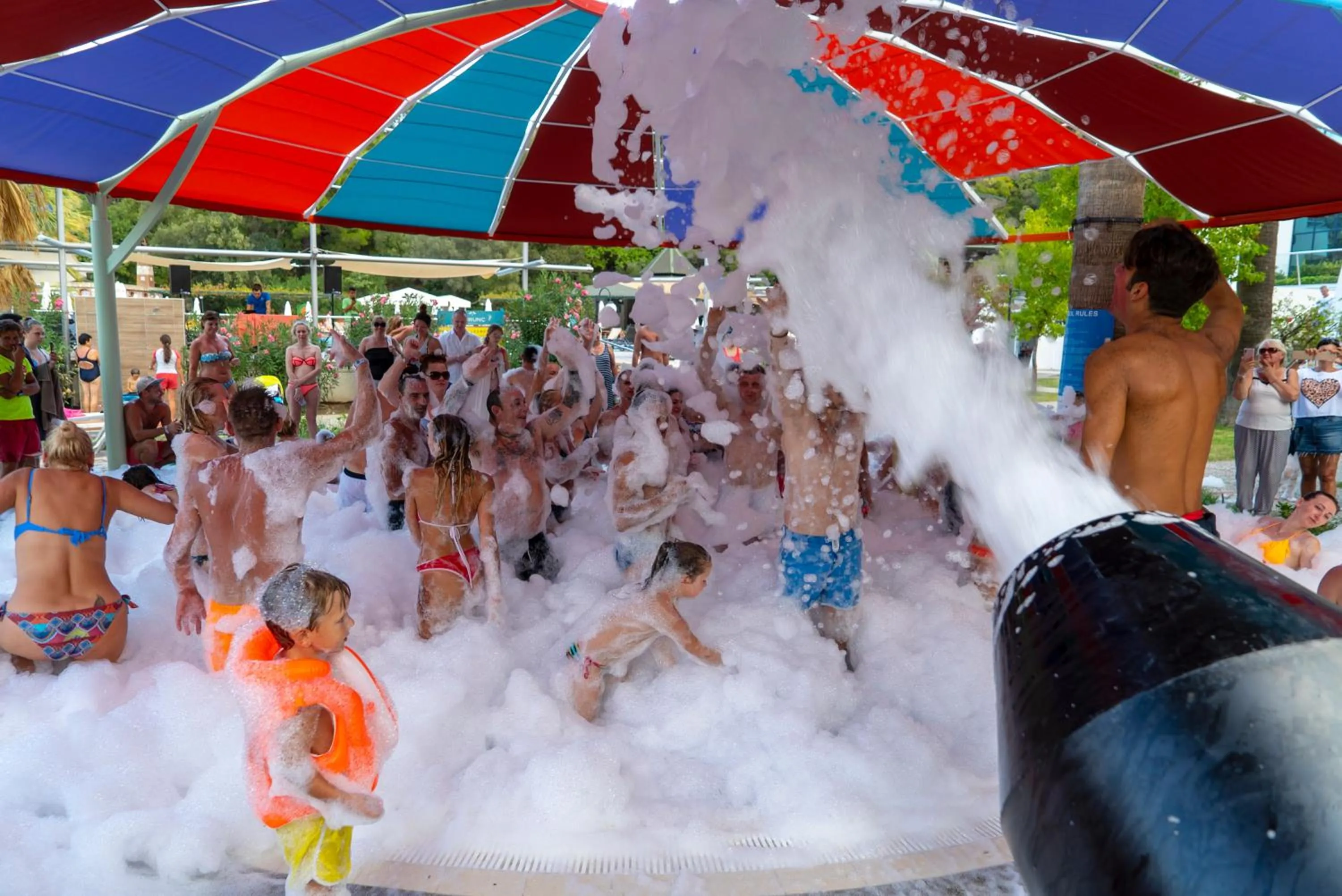 Entertainment in Turunc Resort Hotel