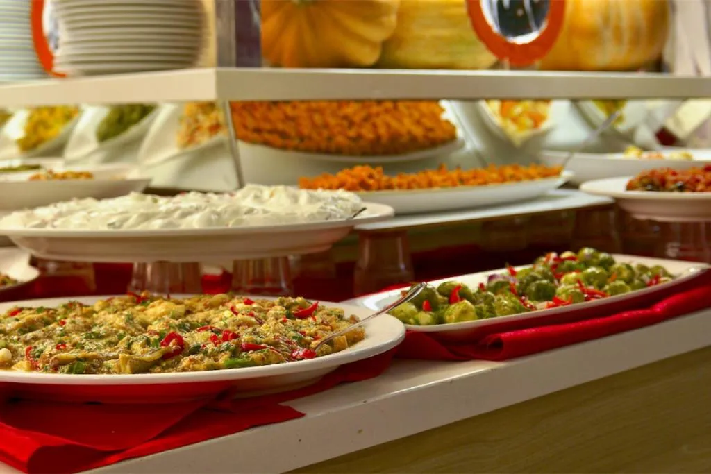 Restaurant/places to eat in Turunc Resort Hotel