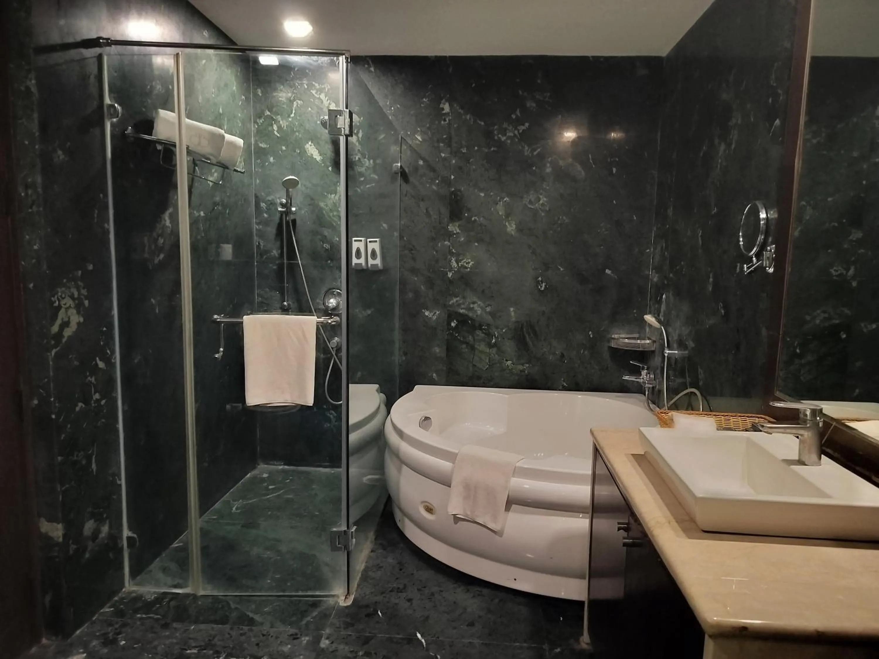 Bathroom in Bel-La Monde Hotel NH8 at 6km from IGI Airport Delhi