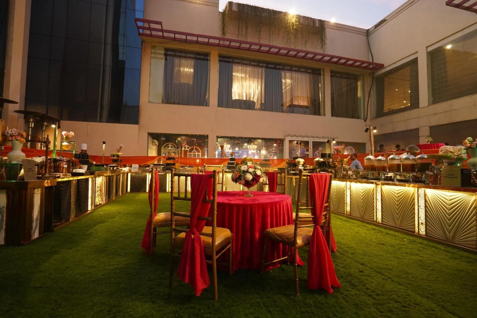 Banquet/Function facilities in Bel-La Monde Hotel NH8 at 6km from IGI Airport Delhi