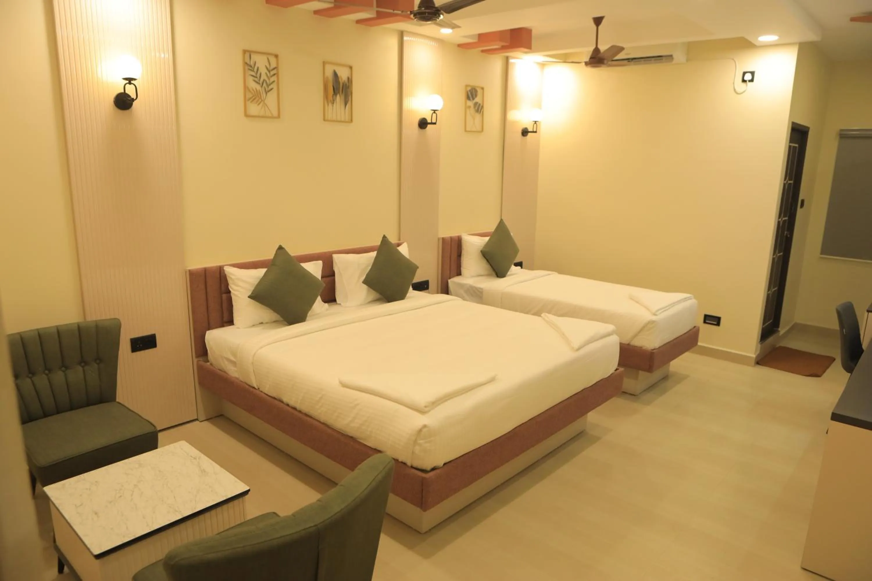 Photo of the whole room in KANS ONE - Hotel & Banquets