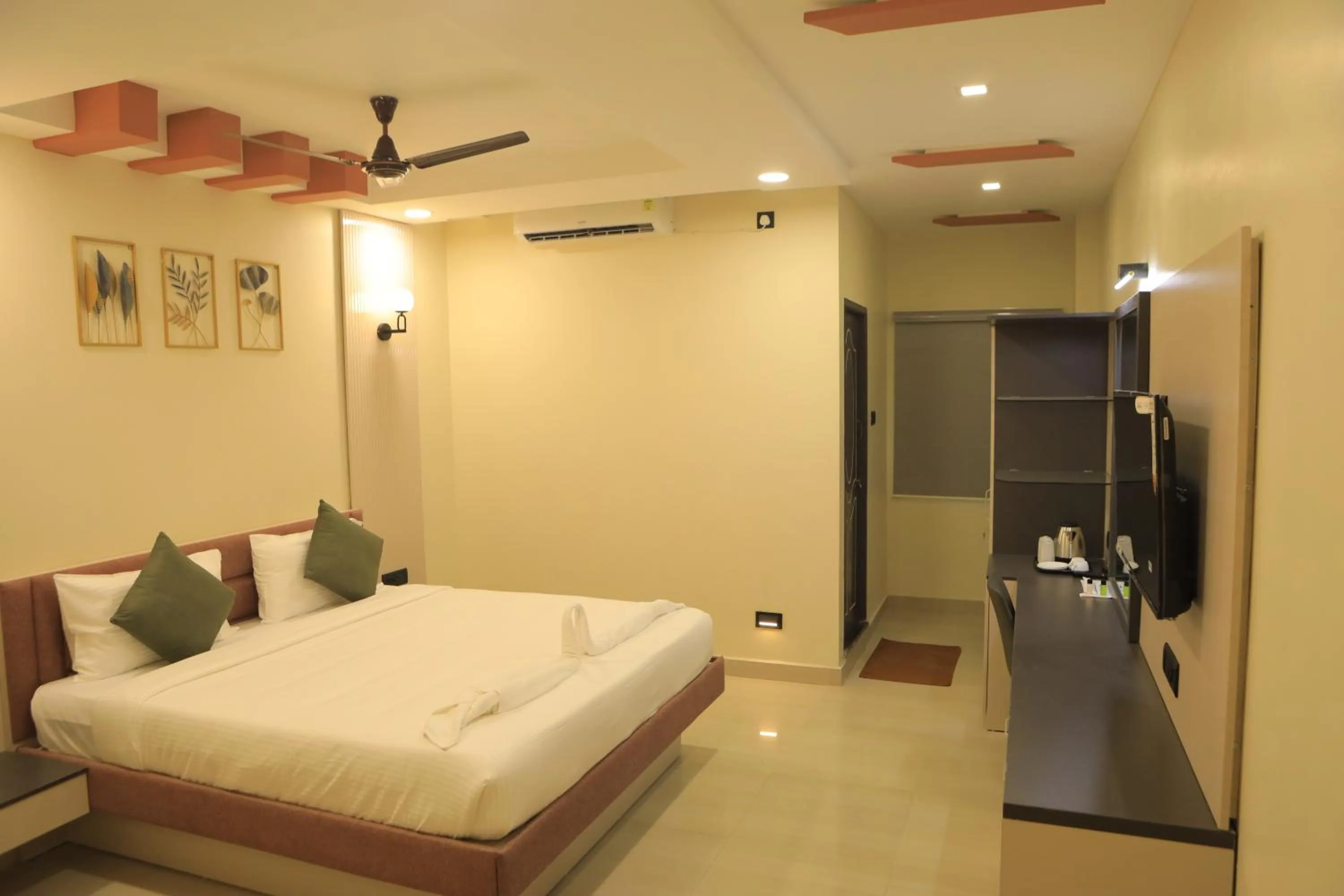 Photo of the whole room in KANS ONE - Hotel & Banquets