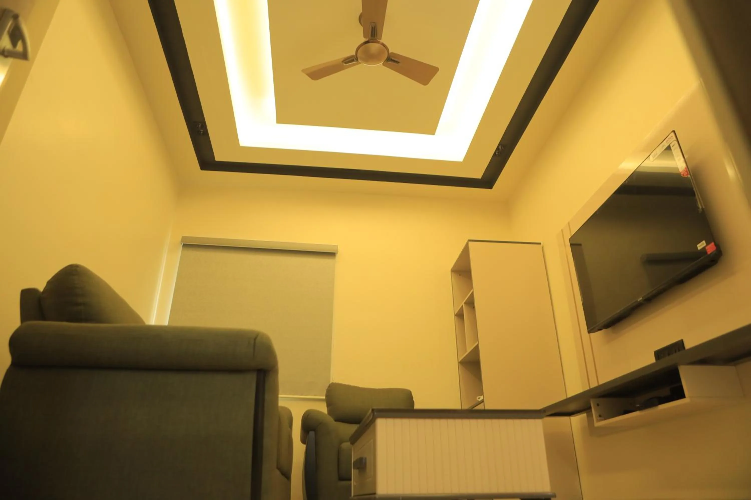 TV and multimedia in KANS ONE - Hotel & Banquets