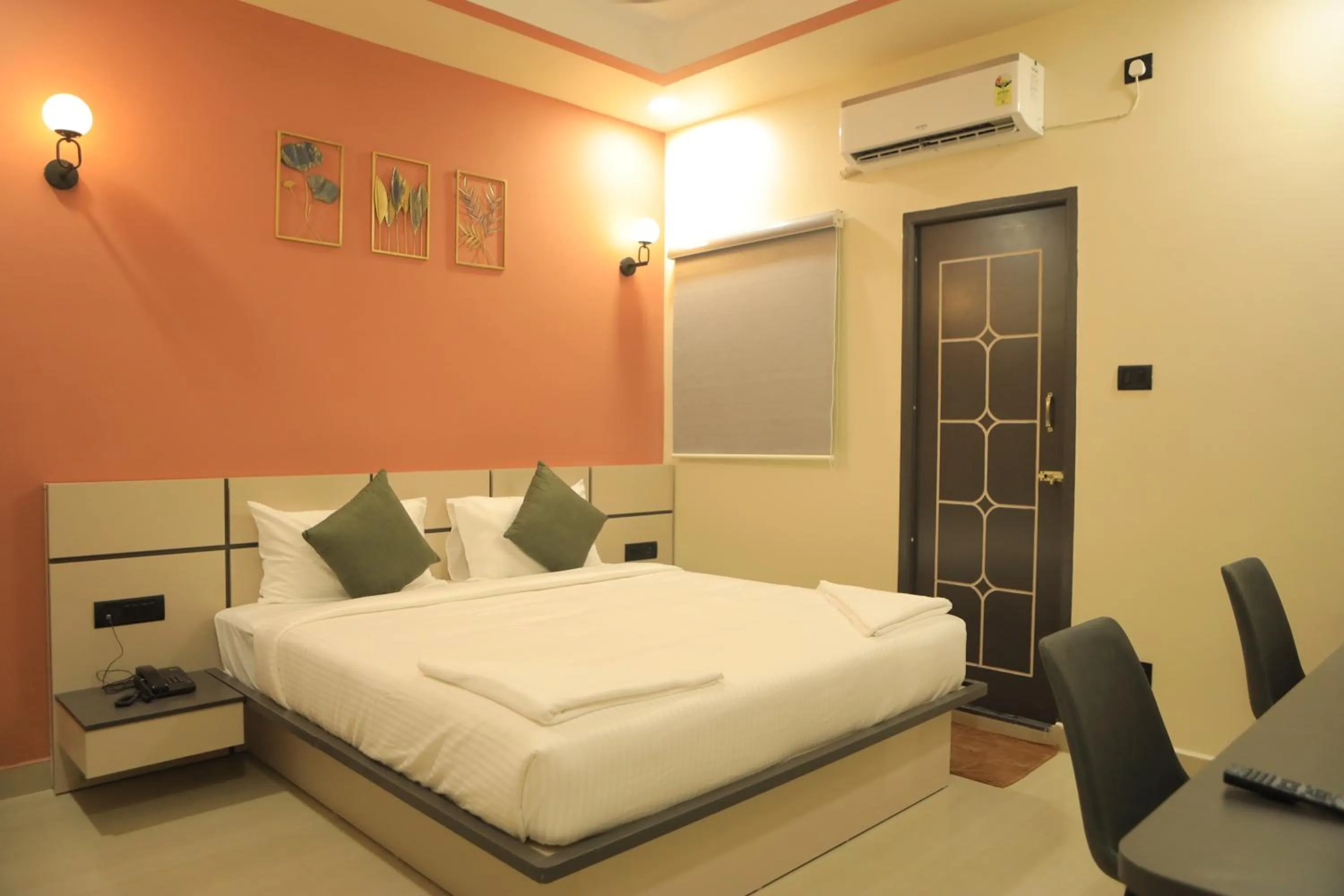 Photo of the whole room in KANS ONE - Hotel & Banquets