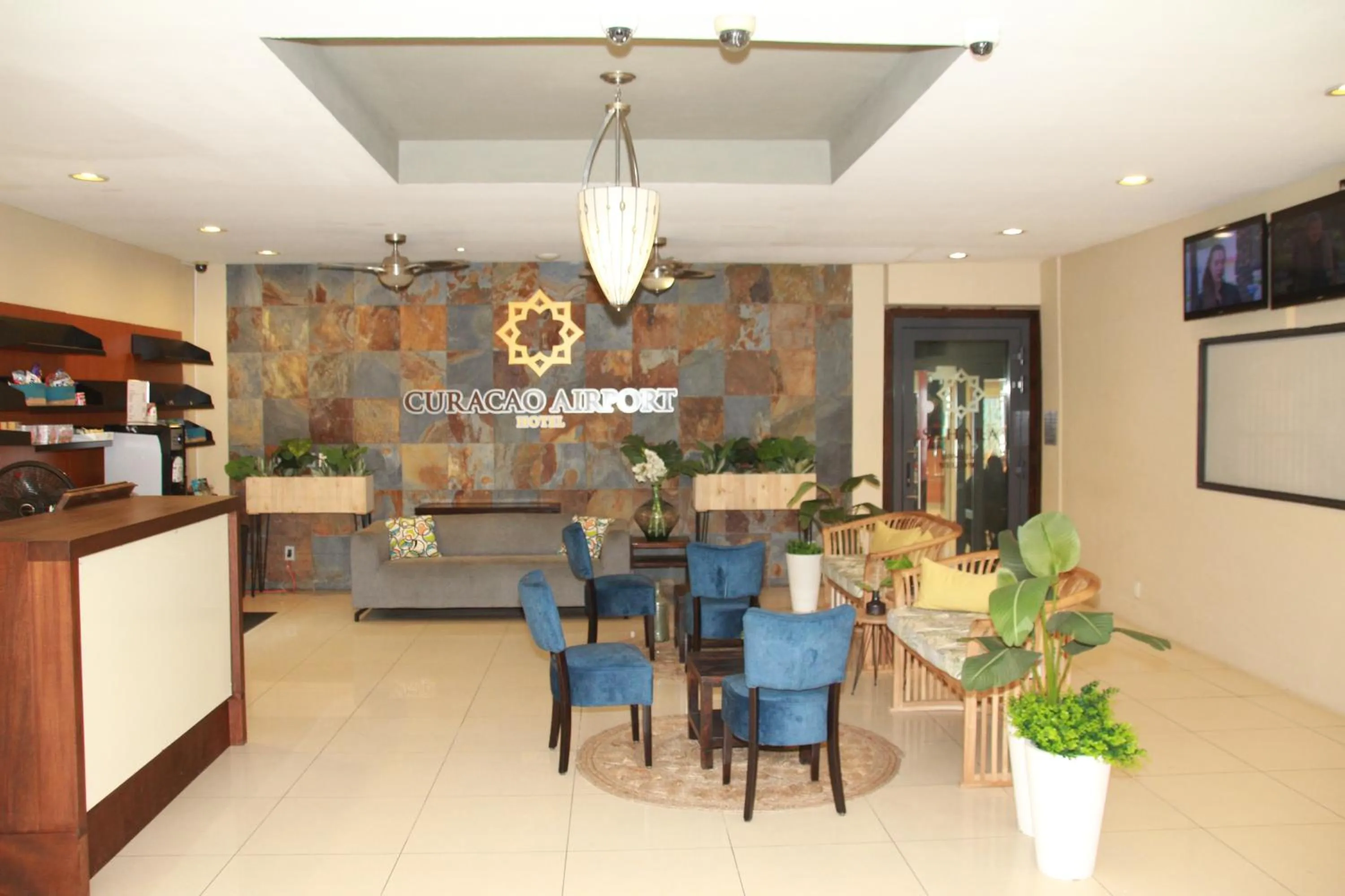 Lobby or reception in Curacao Airport Hotel