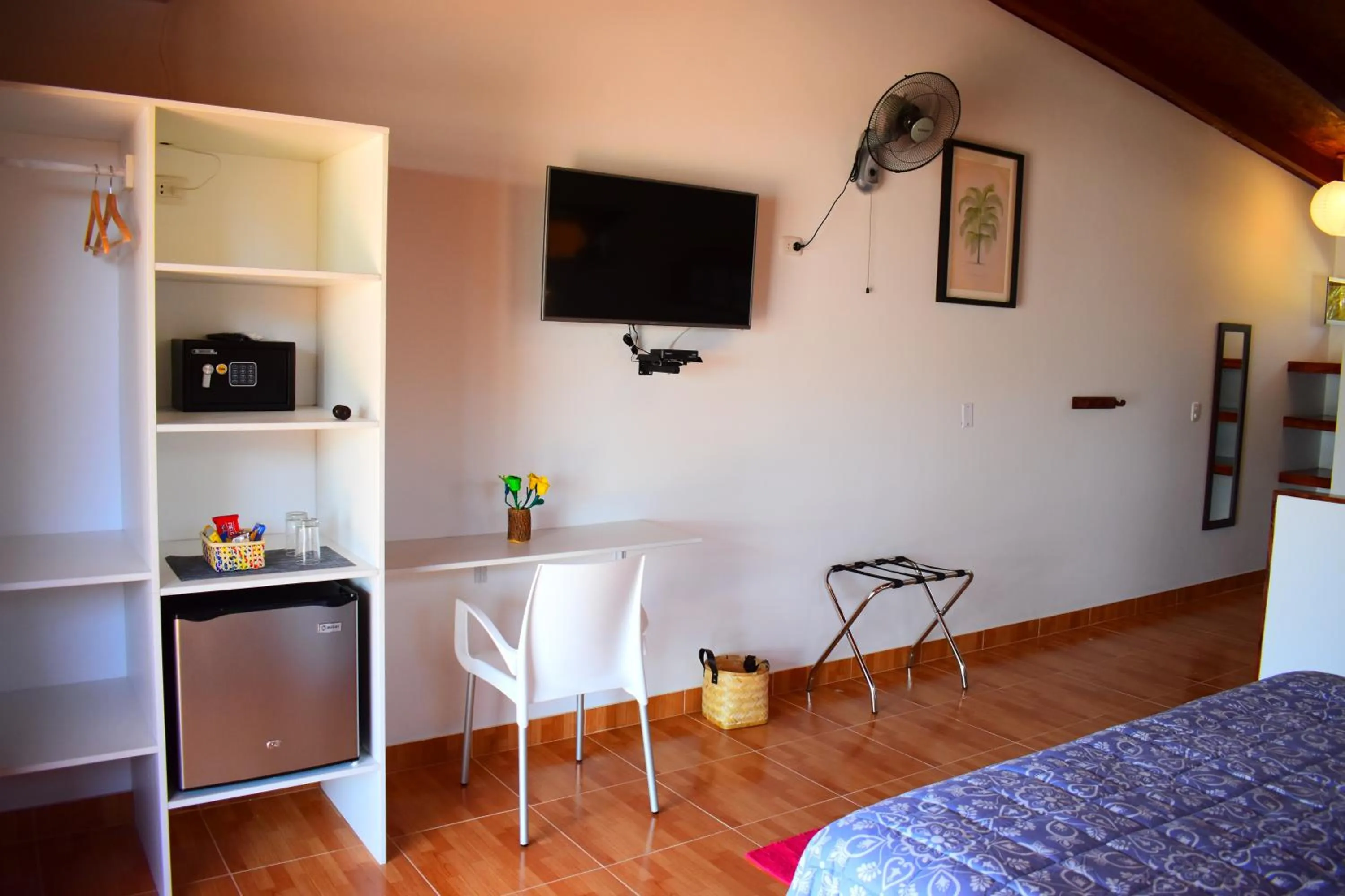 TV and multimedia, Bed in Hotel Punta del Norte Bungalows