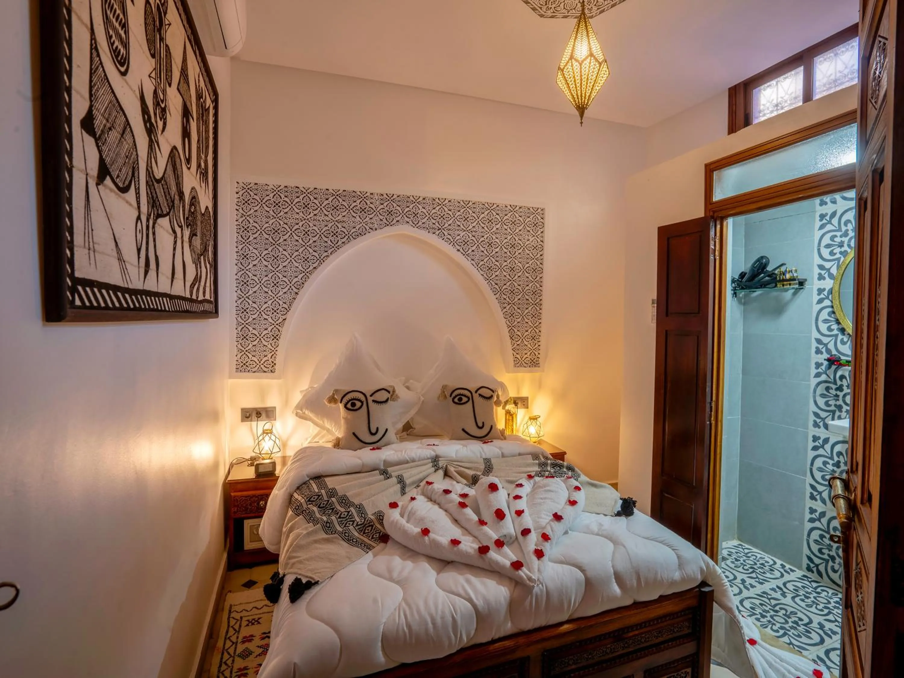 Toilet, Bed in Riad Le Nid De Fatima