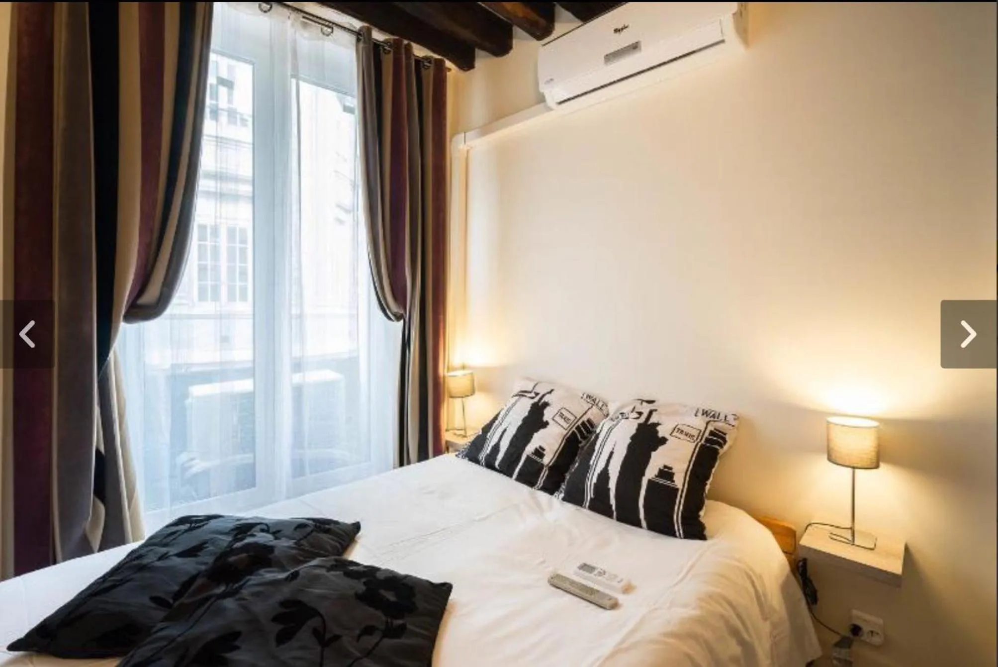 Bed in Apartment Duplex Paris