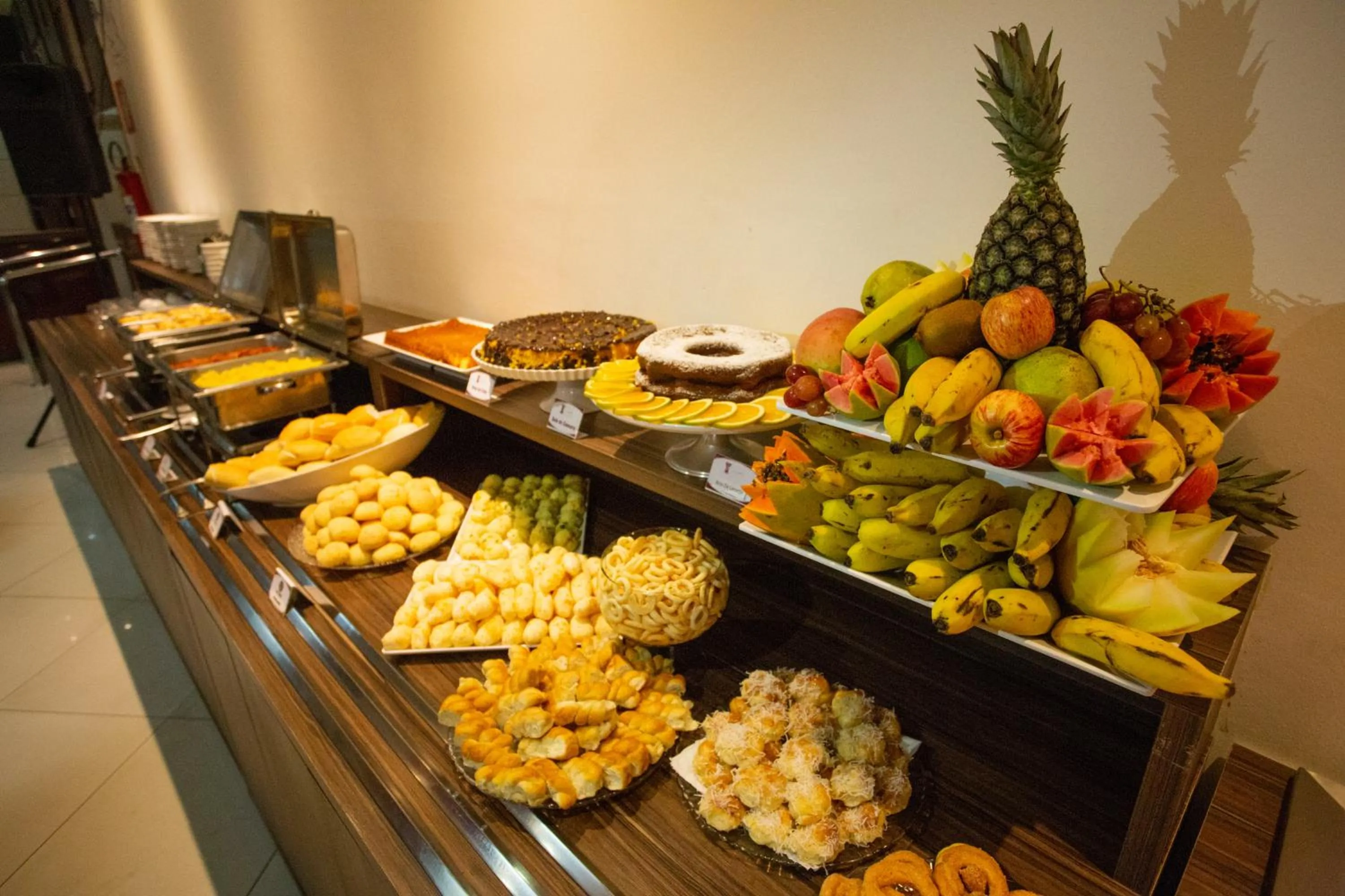 Breakfast in Carlton Plaza Torre