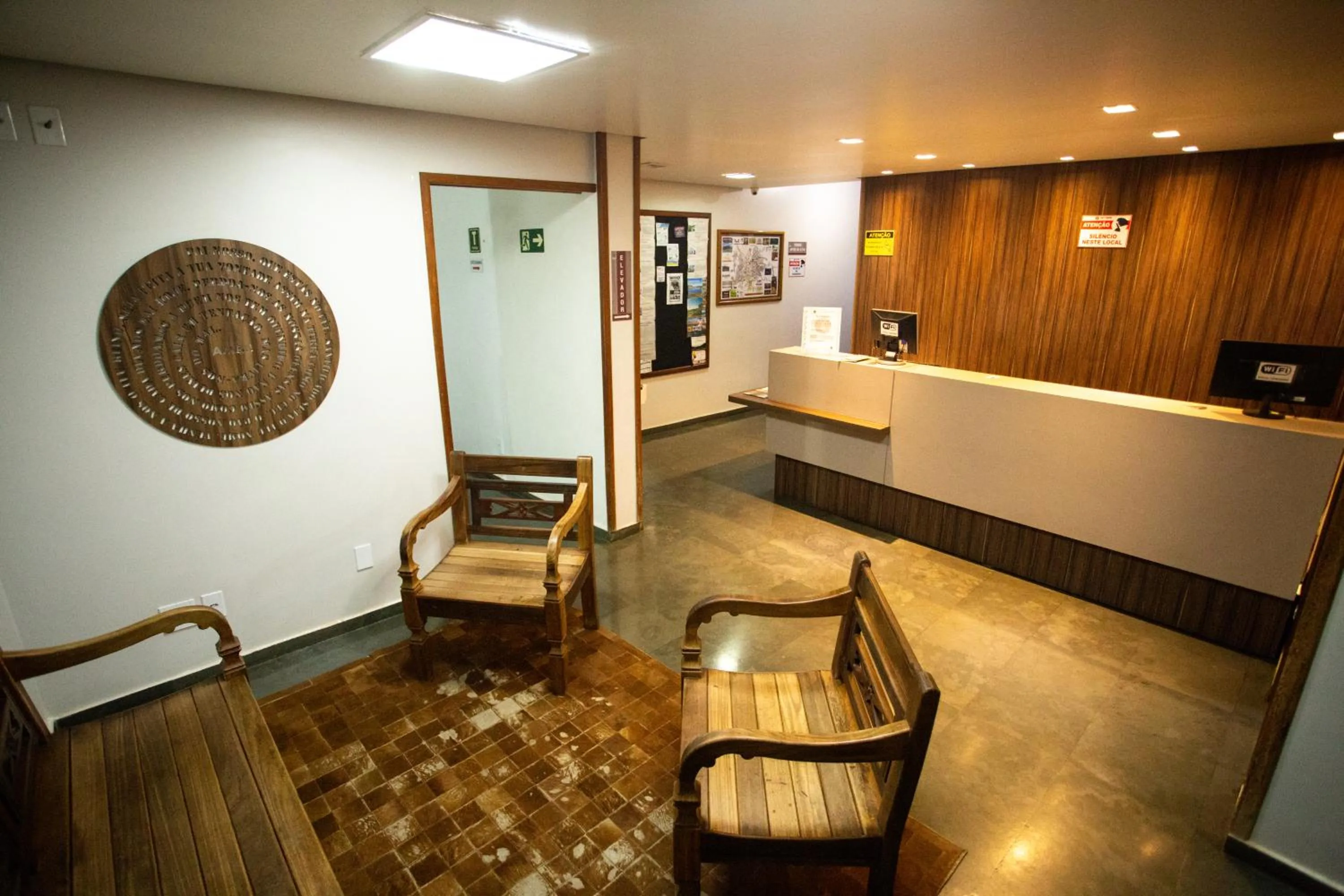 Lobby or reception in Carlton Plaza Torre