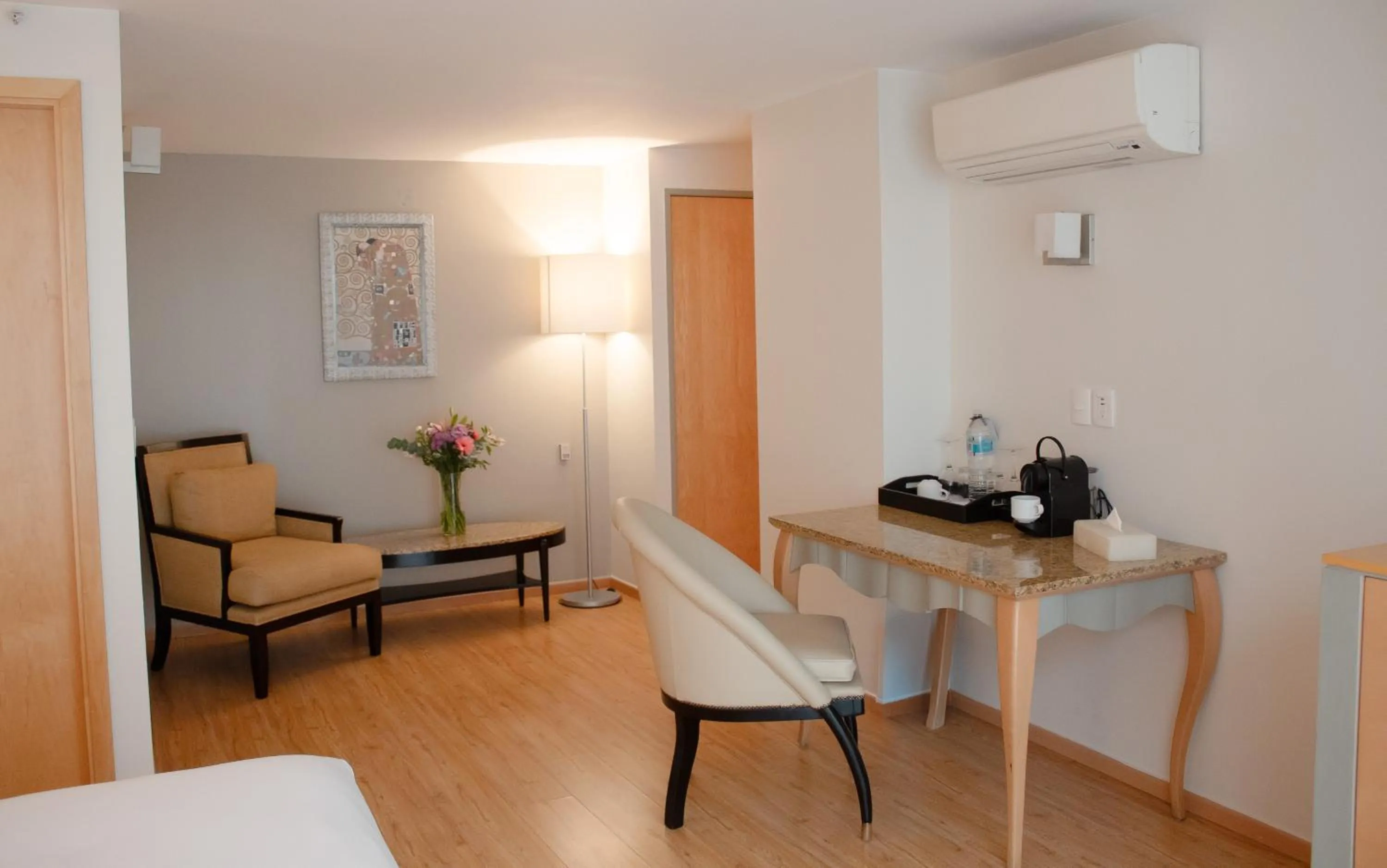 Seating area in Alteza Polanco