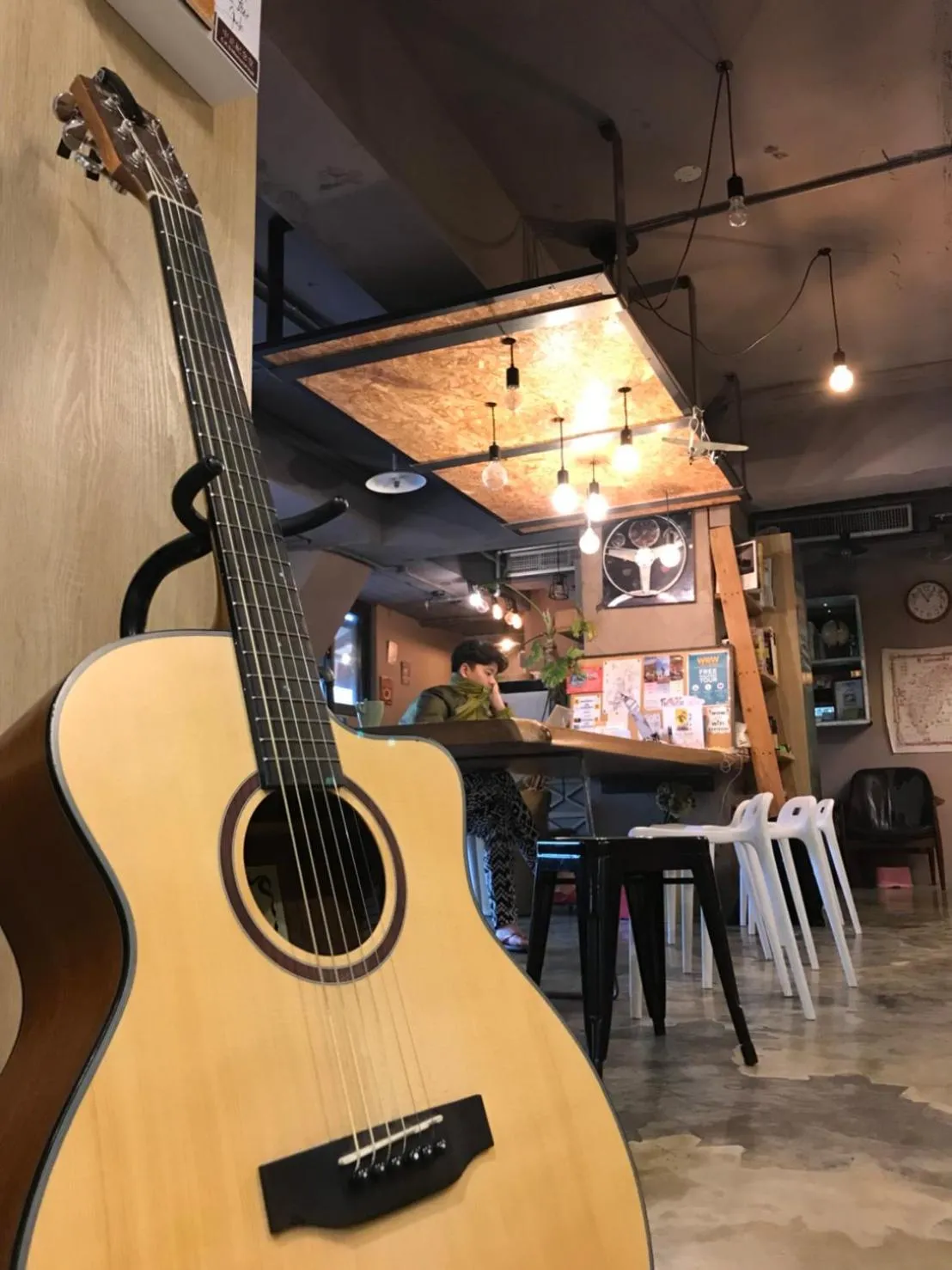 Communal lounge/ TV room in Ximen Wow Hostel