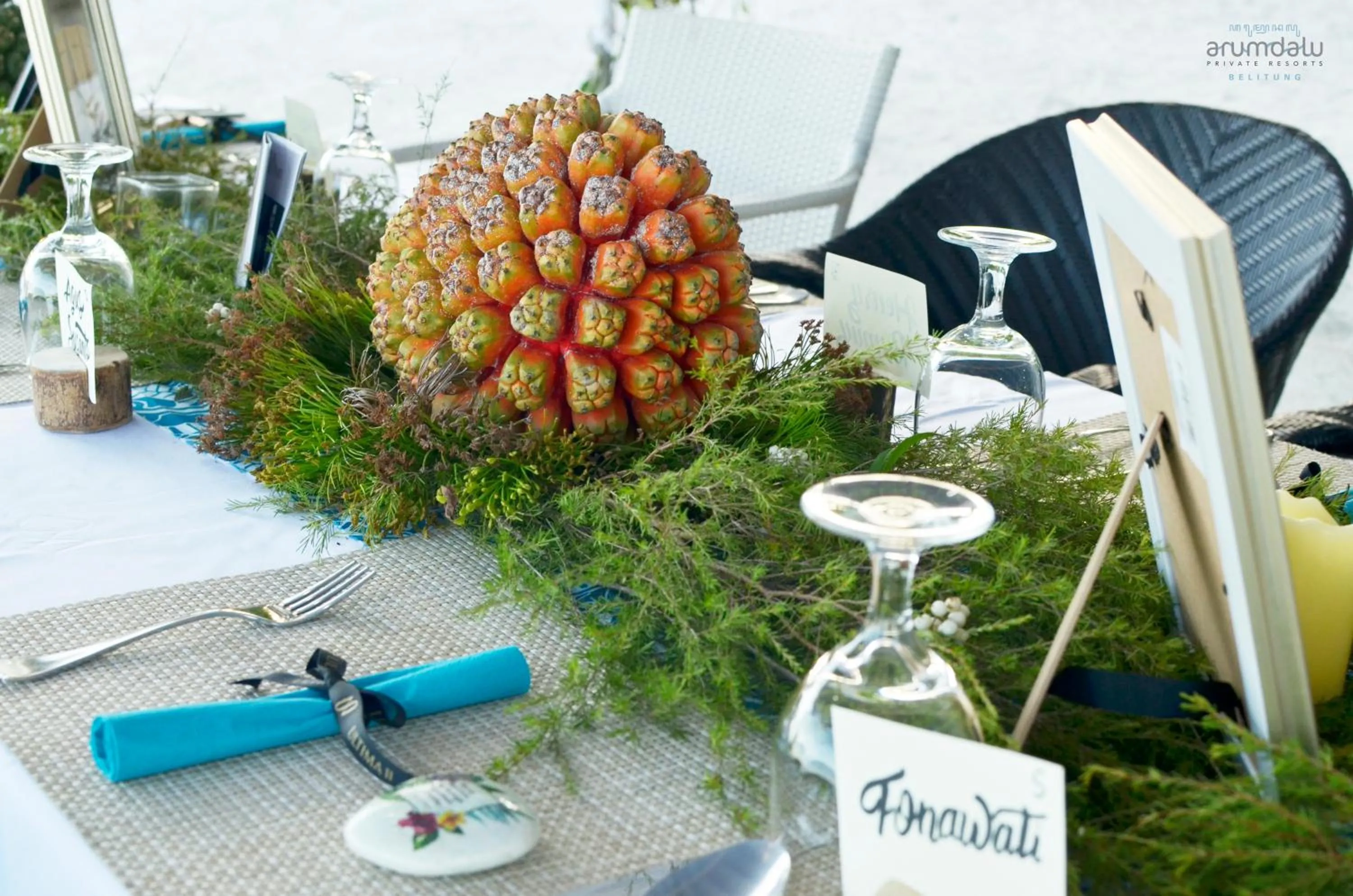 Restaurant/places to eat in Arumdalu Private Resort