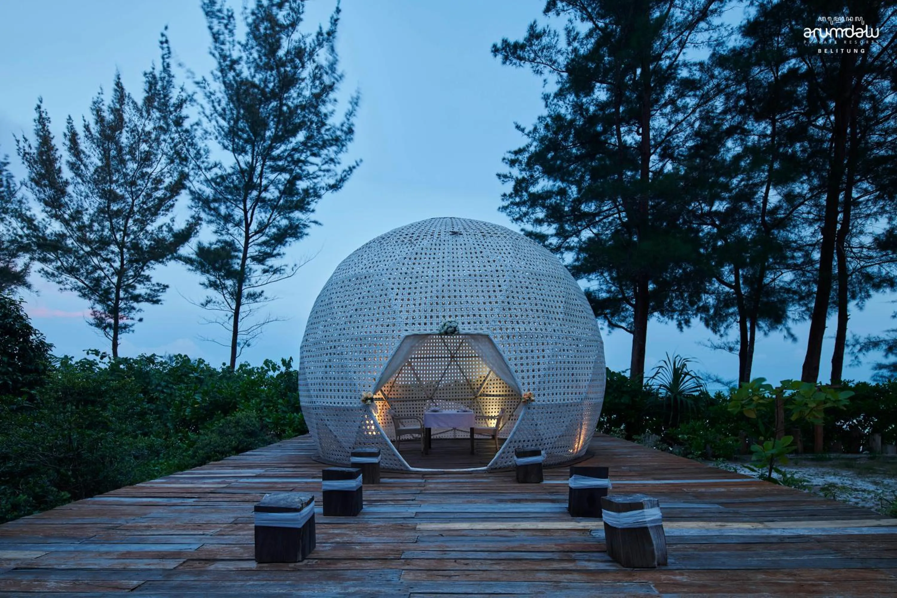 Restaurant/places to eat in Arumdalu Private Resort