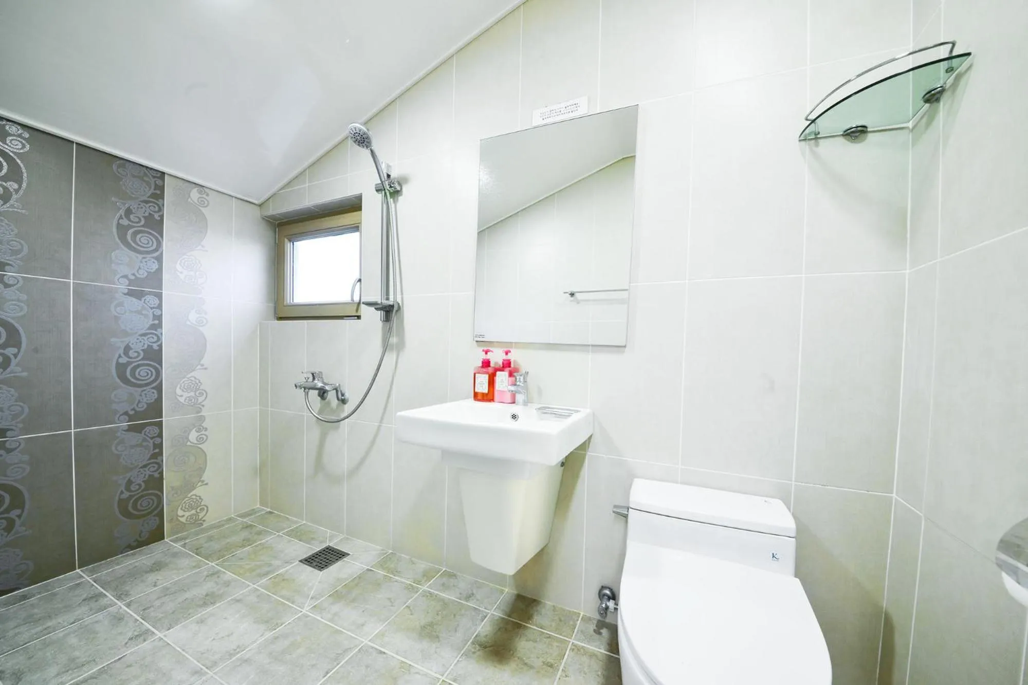 Shower in Jeju Resort