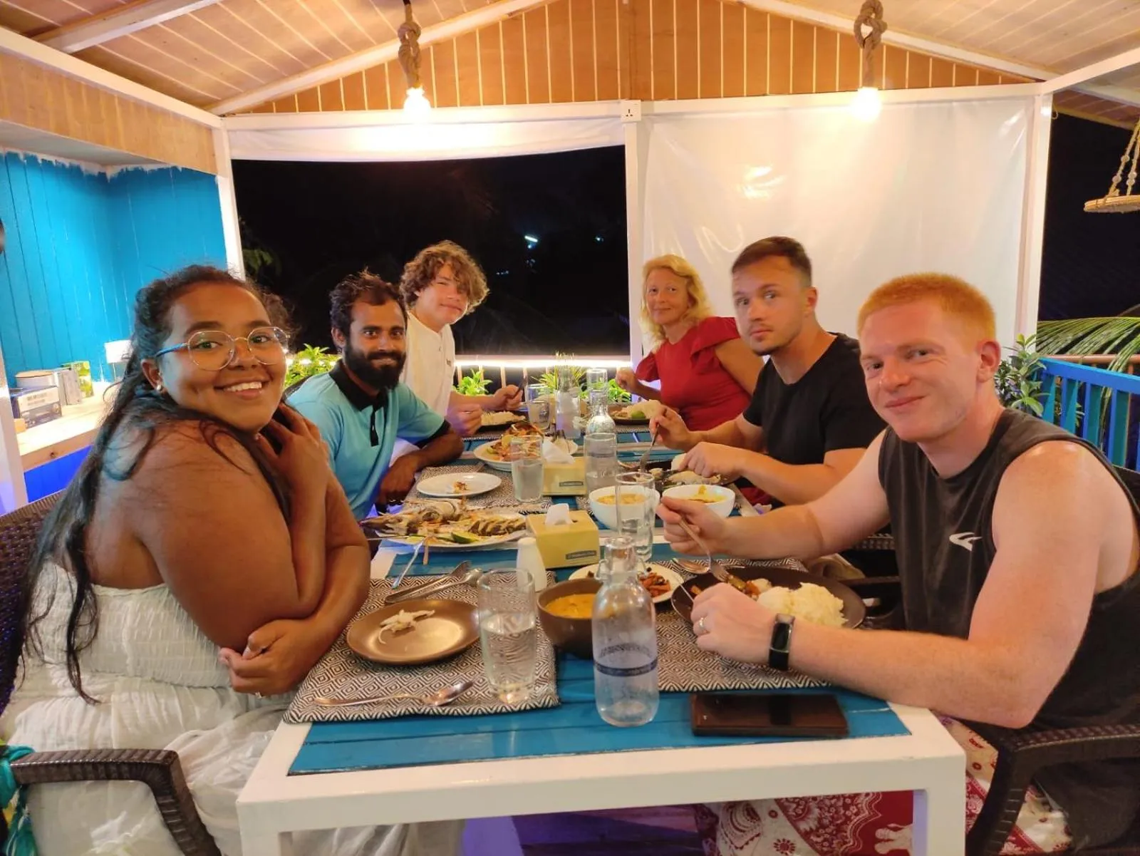 Restaurant/places to eat in Koimala Hotel