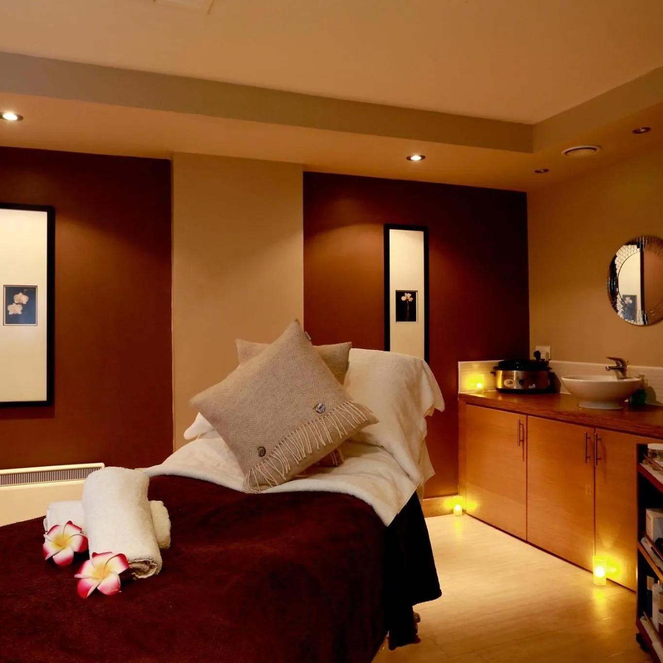 Spa and wellness centre/facilities, Bed in Macdonald Botley Park Hotel & Spa