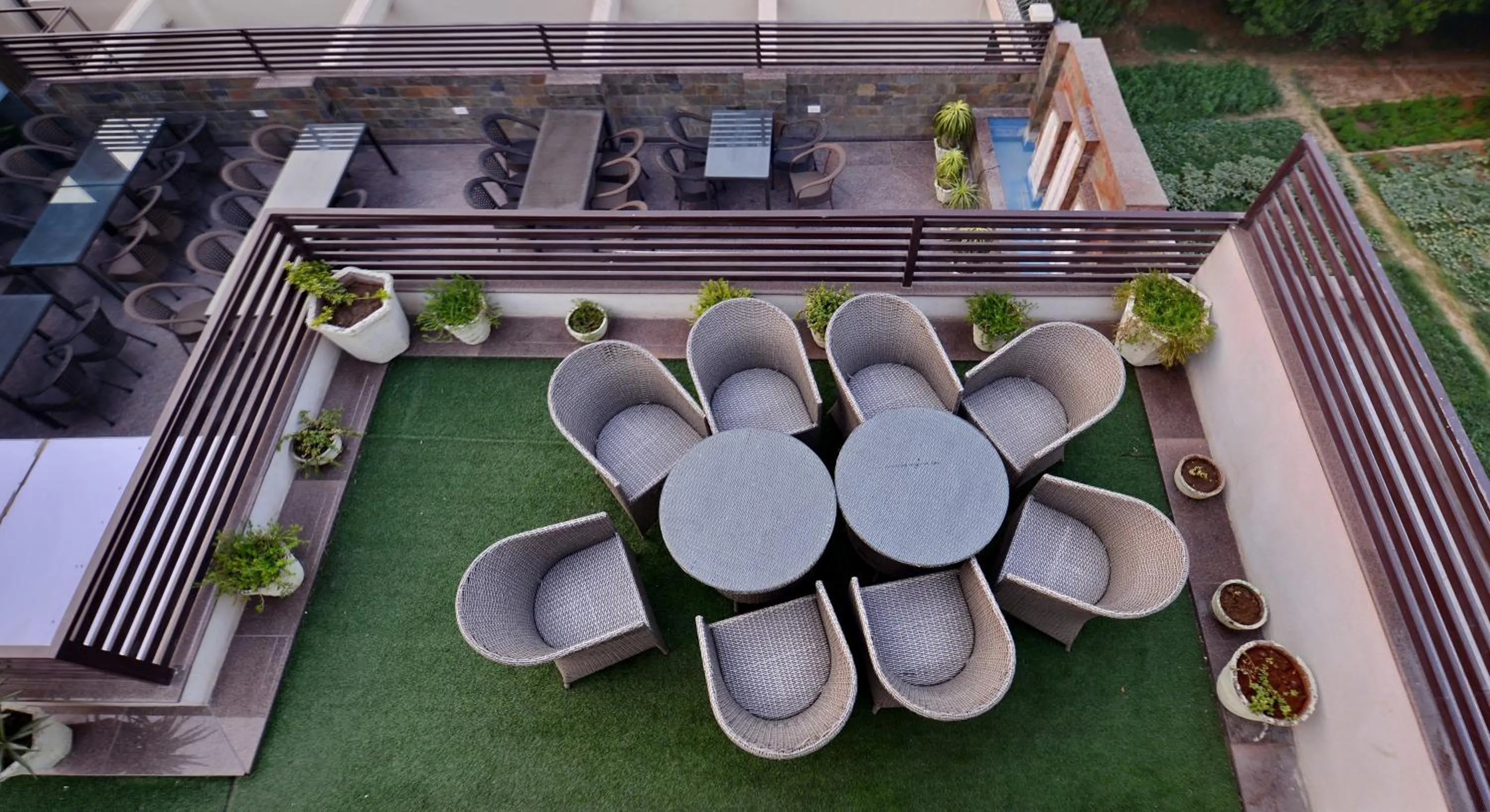 Day in Hotel Seven Hills Tower