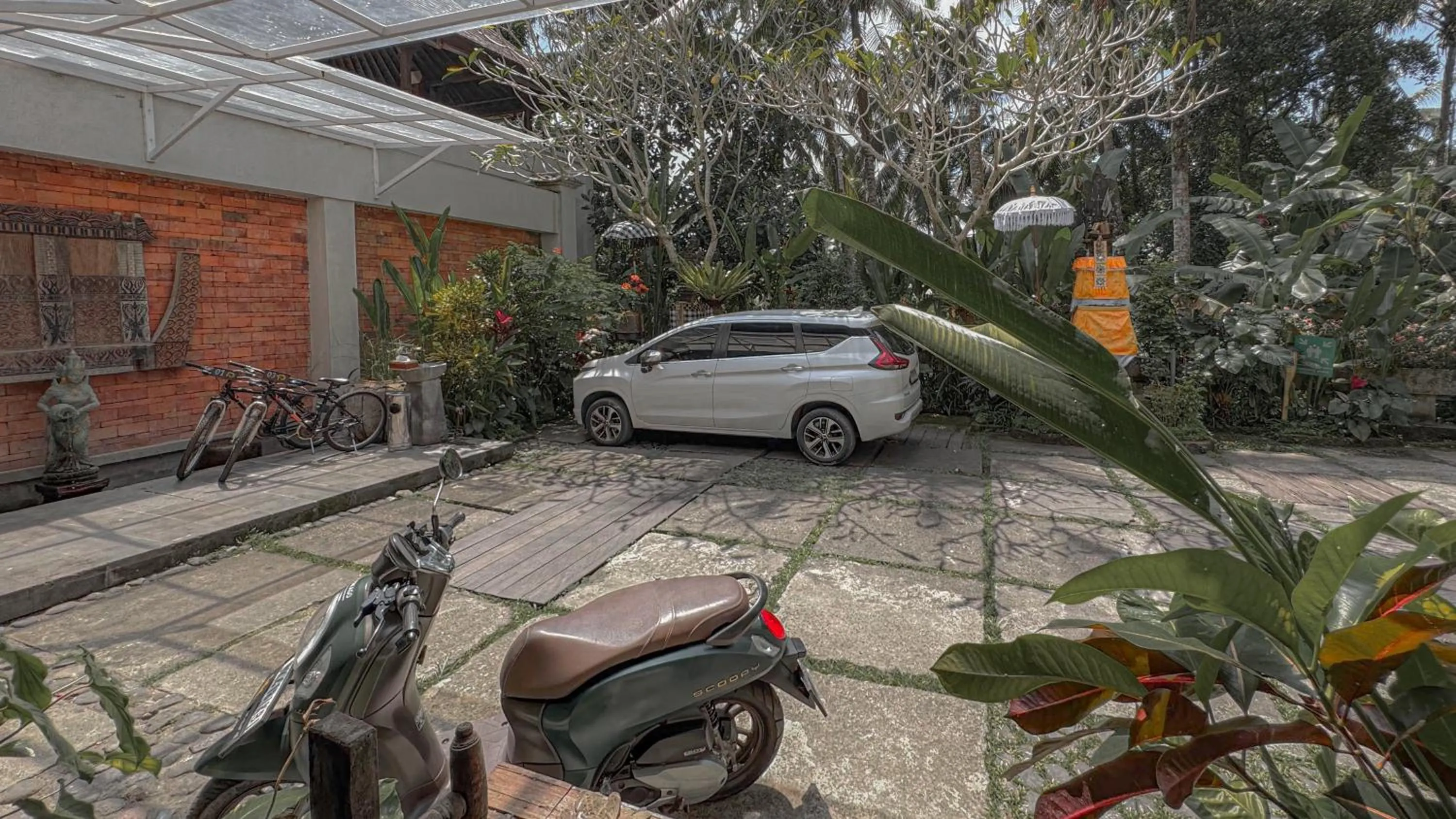 Parking in Puri Sebali Resort