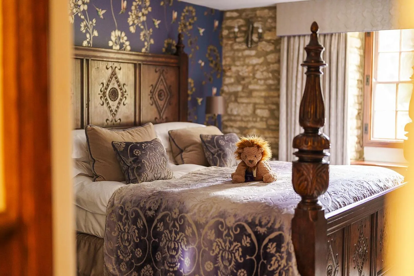 Photo of the whole room, Bed in The Manor House Hotel and Golf Club