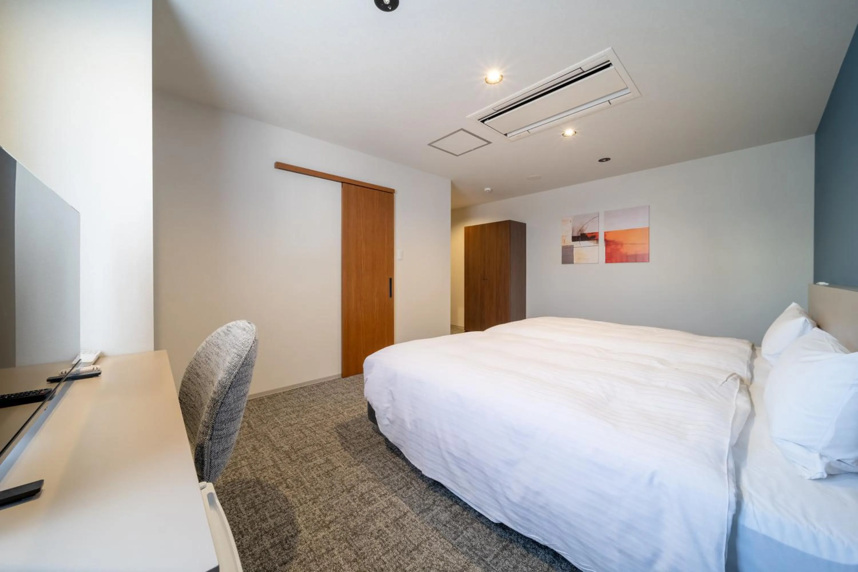 Bed in Wakayama Daini Fuji Hotel