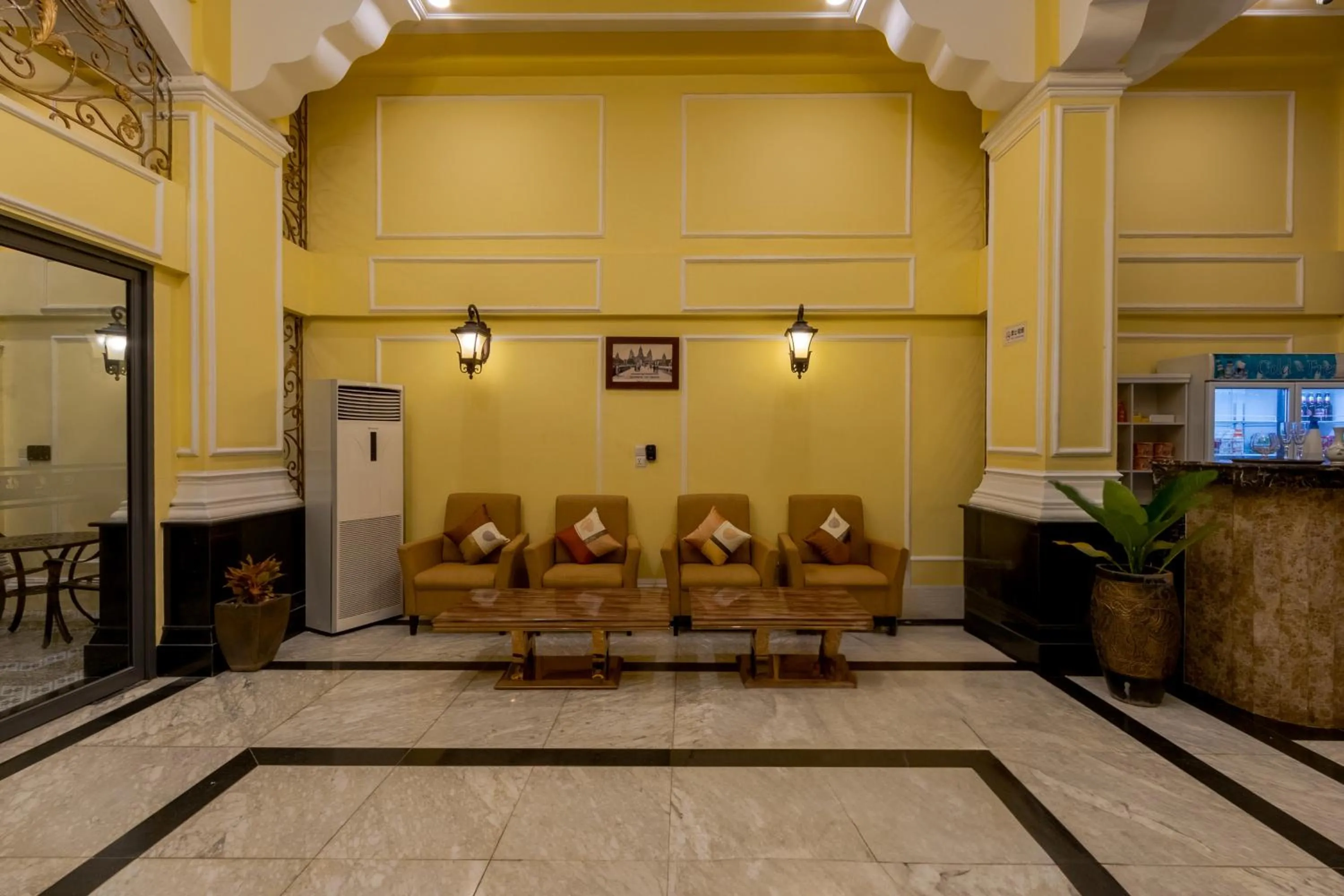 Lobby or reception in ARISON Hotel