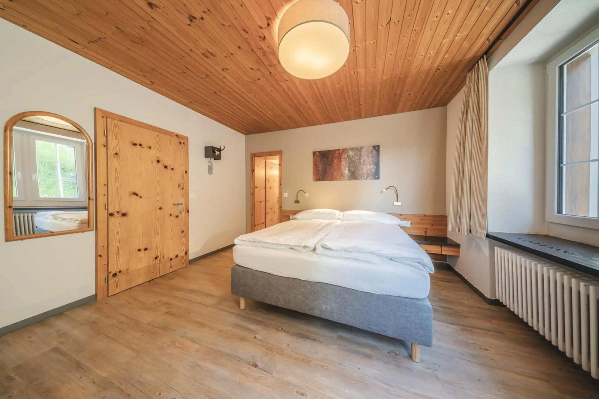 Photo of the whole room, Bed in Hotel Quellenhof - Self Check-in & Adults Only