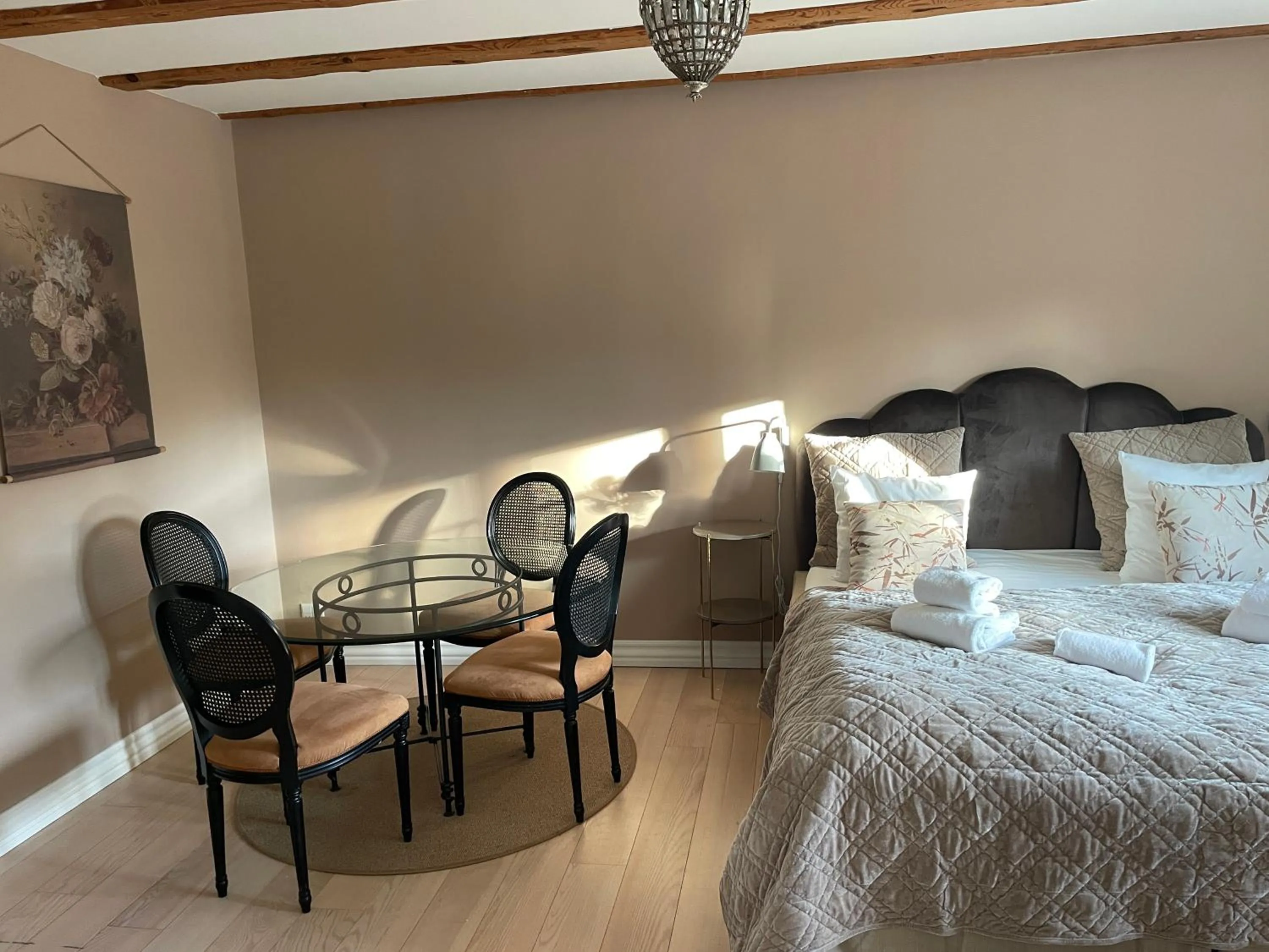 Bedroom, Bed in Kragerup Gods