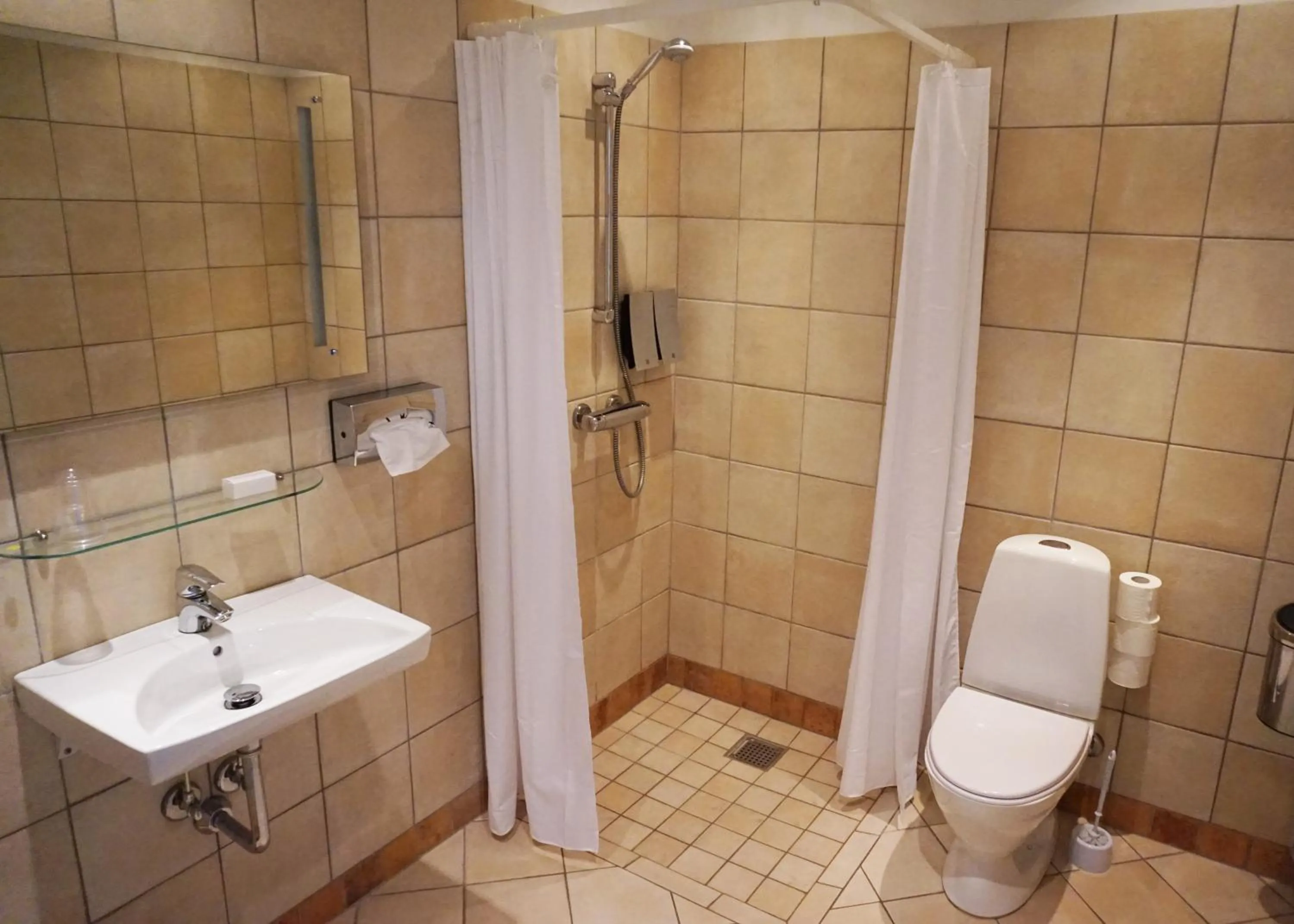 Bathroom in Kragerup Gods