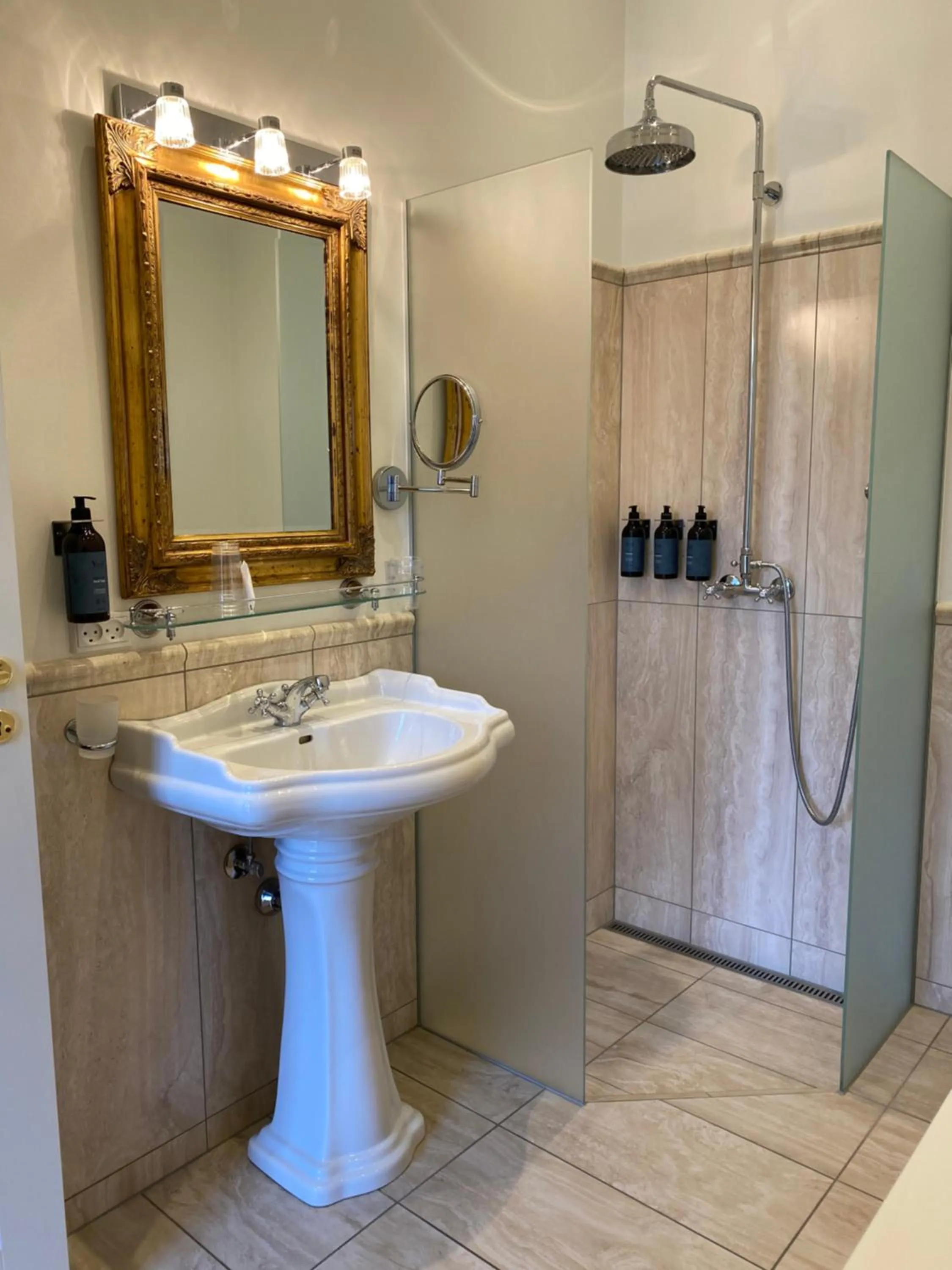 Toilet in Kragerup Gods