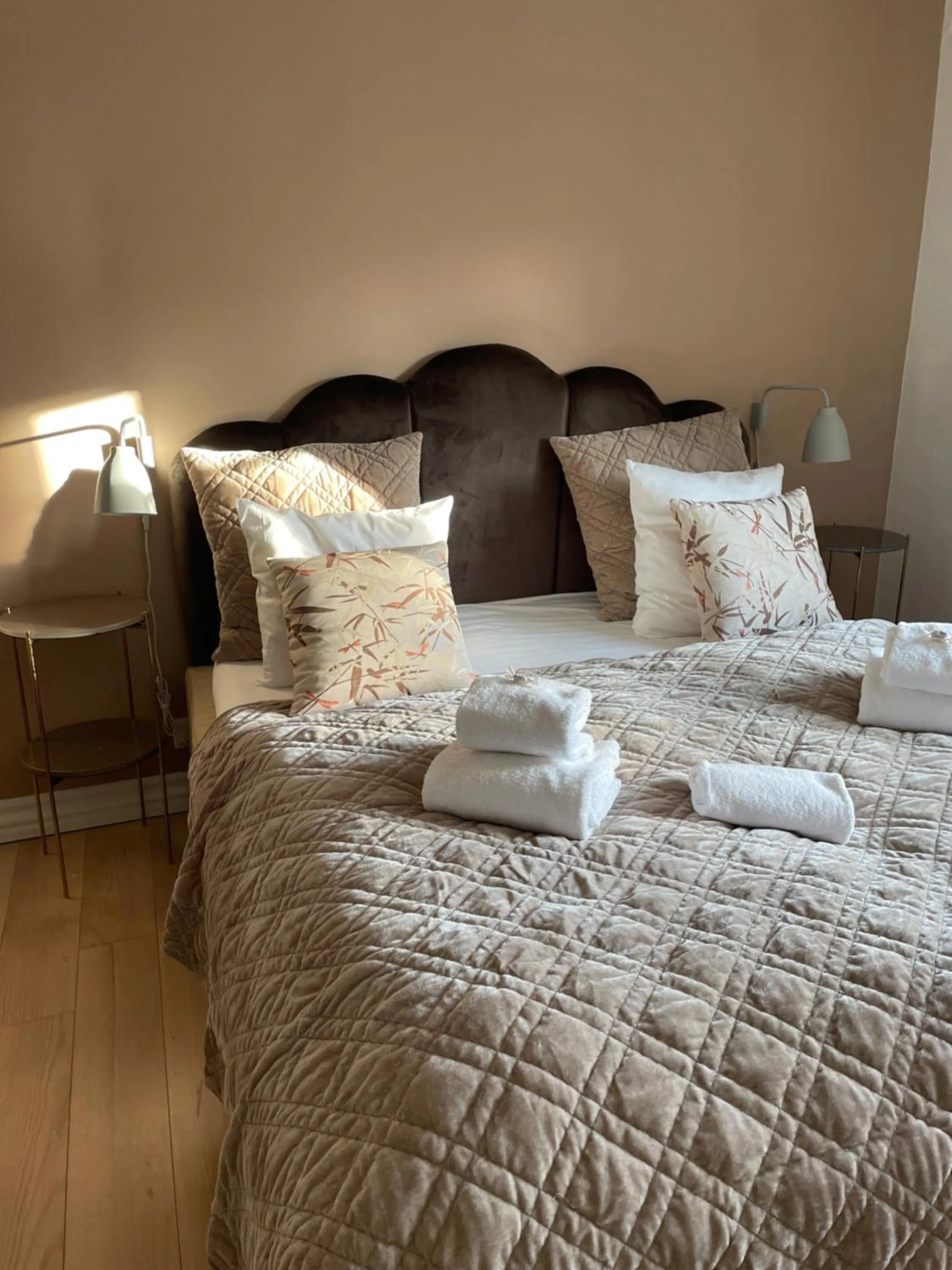 Bedroom, Bed in Kragerup Gods