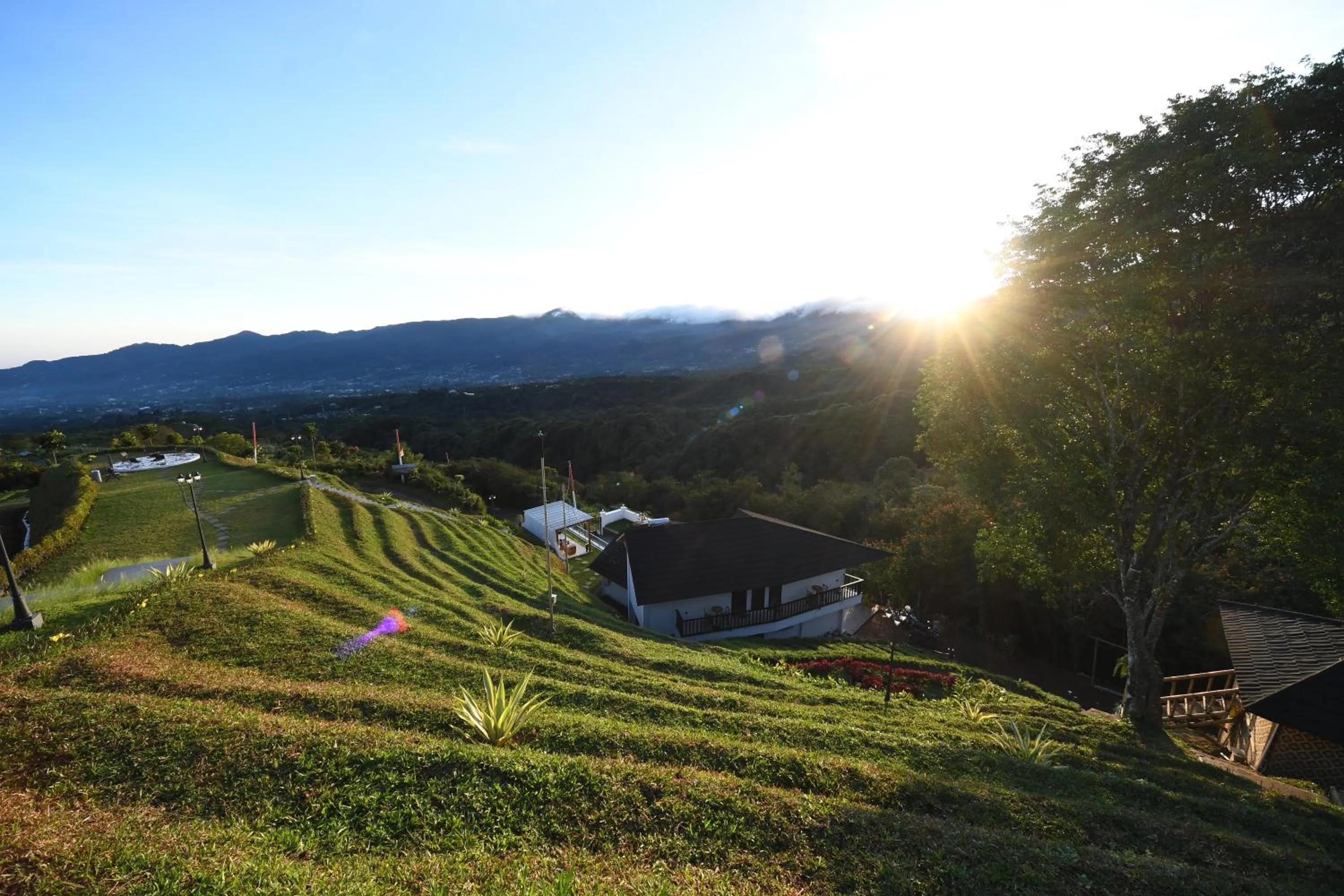 Natural landscape in Casa de Monique Villas & Glamping Retreat