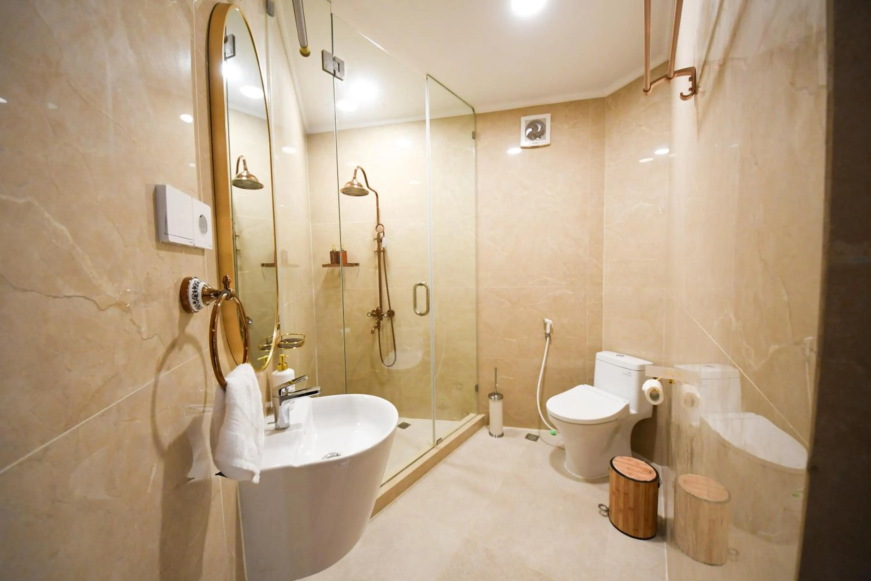 Bathroom in Casa de Monique Villas & Glamping Retreat