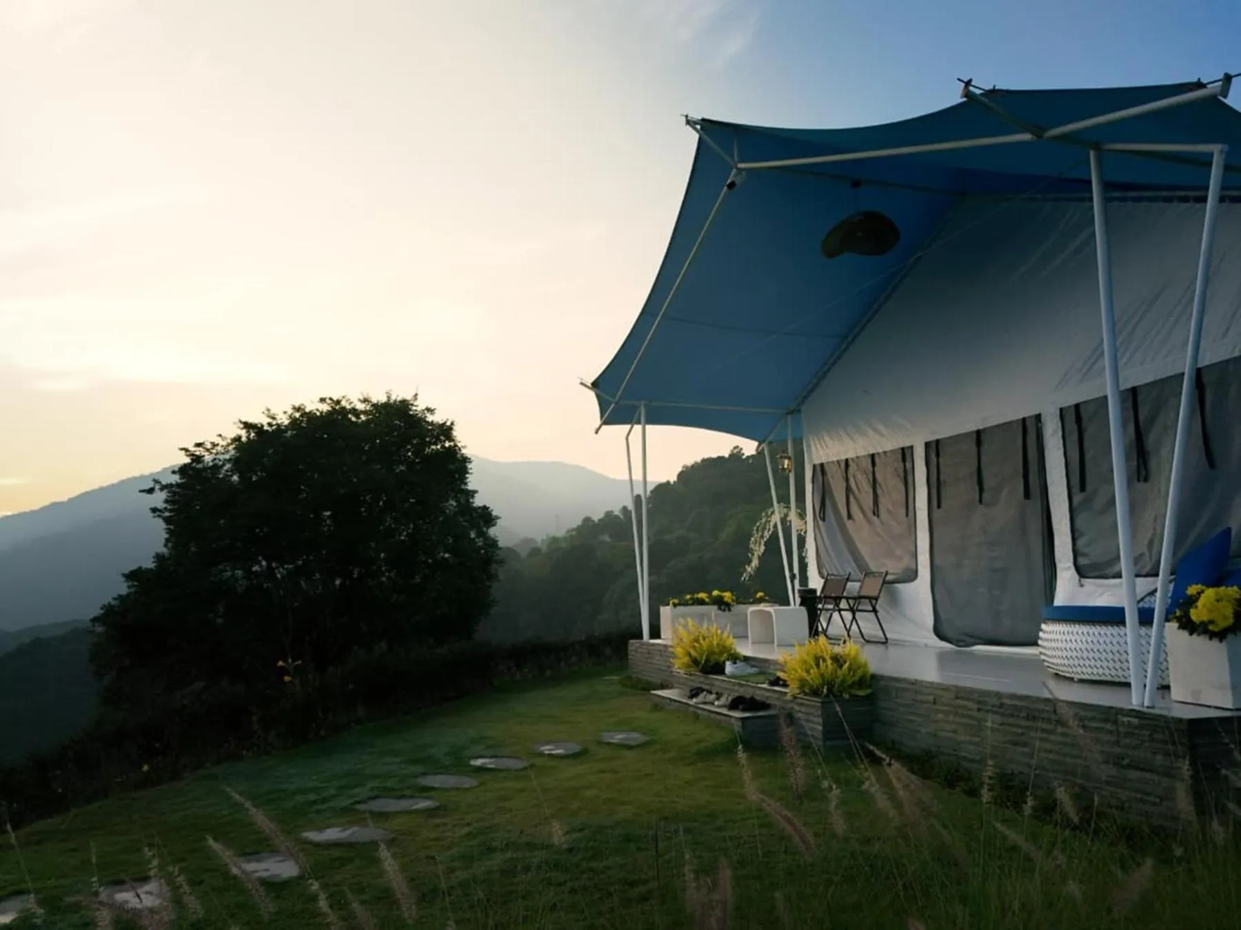 Casa de Monique Villas & Glamping Retreat