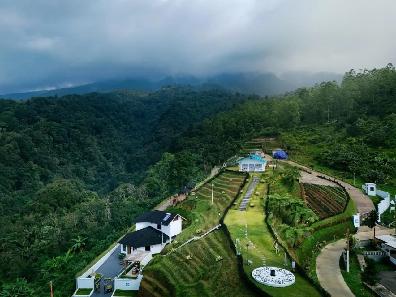 Property building in Casa de Monique Villas & Glamping Retreat