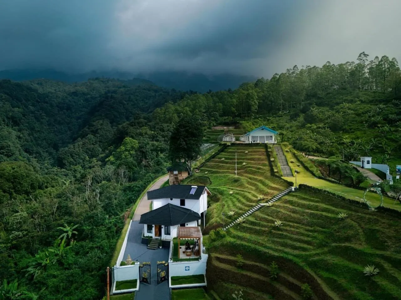 Casa de Monique Villas & Glamping Retreat