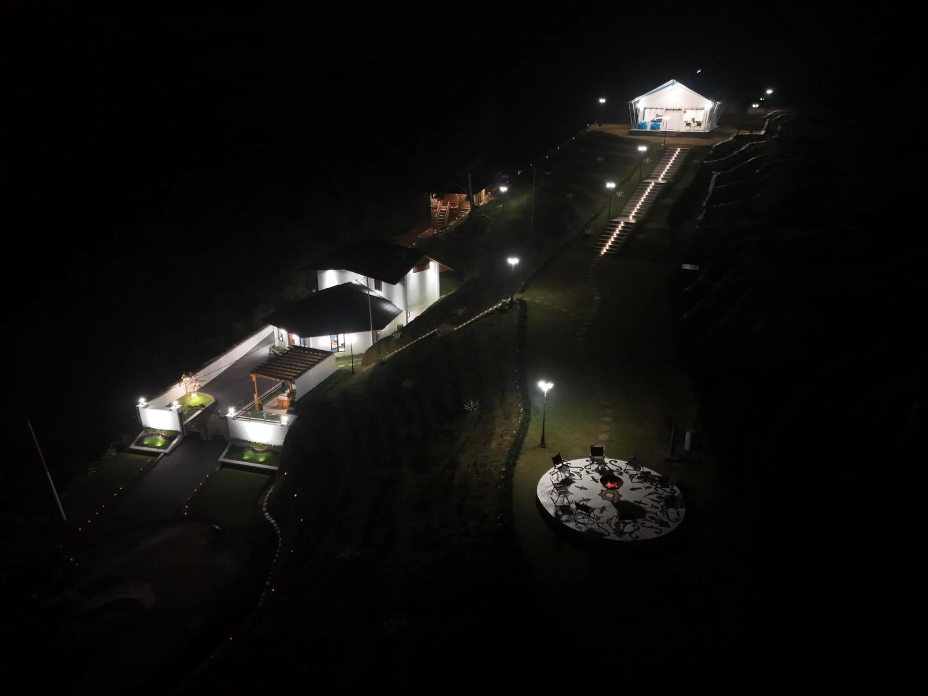 Bird's eye view in Casa de Monique Villas & Glamping Retreat