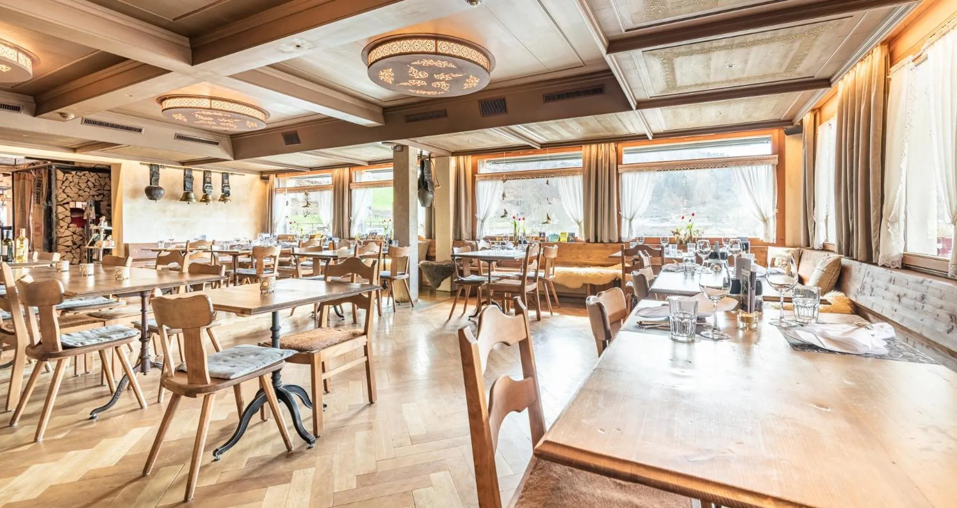 Restaurant/places to eat in Hotel Kaiserstuhl